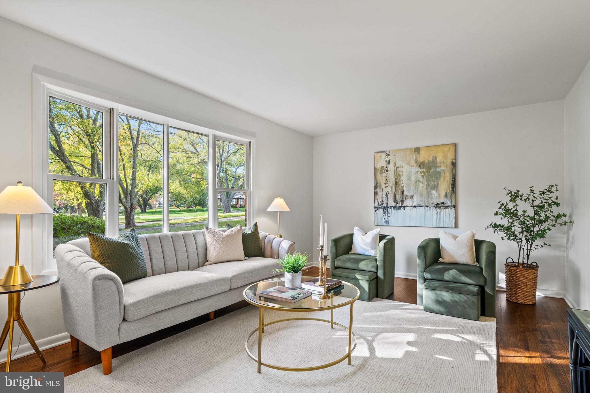 BALDWIN HILLS - Residential