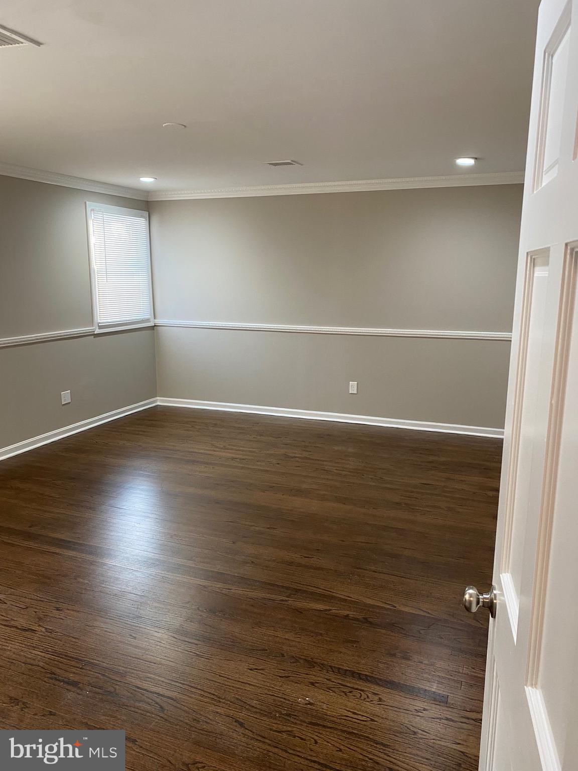 1021 MEETINGHOUSE ROAD