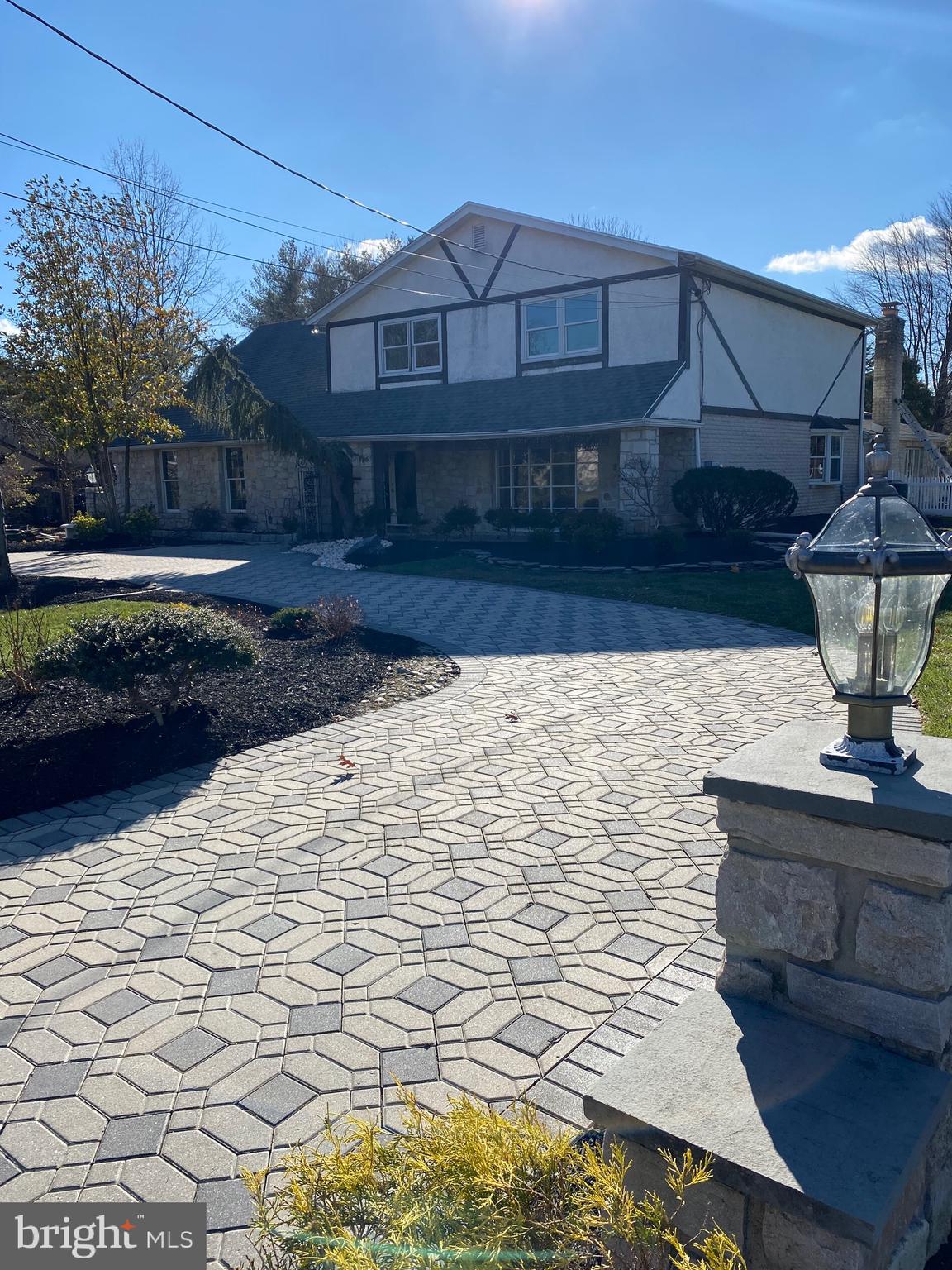 1021 MEETINGHOUSE ROAD