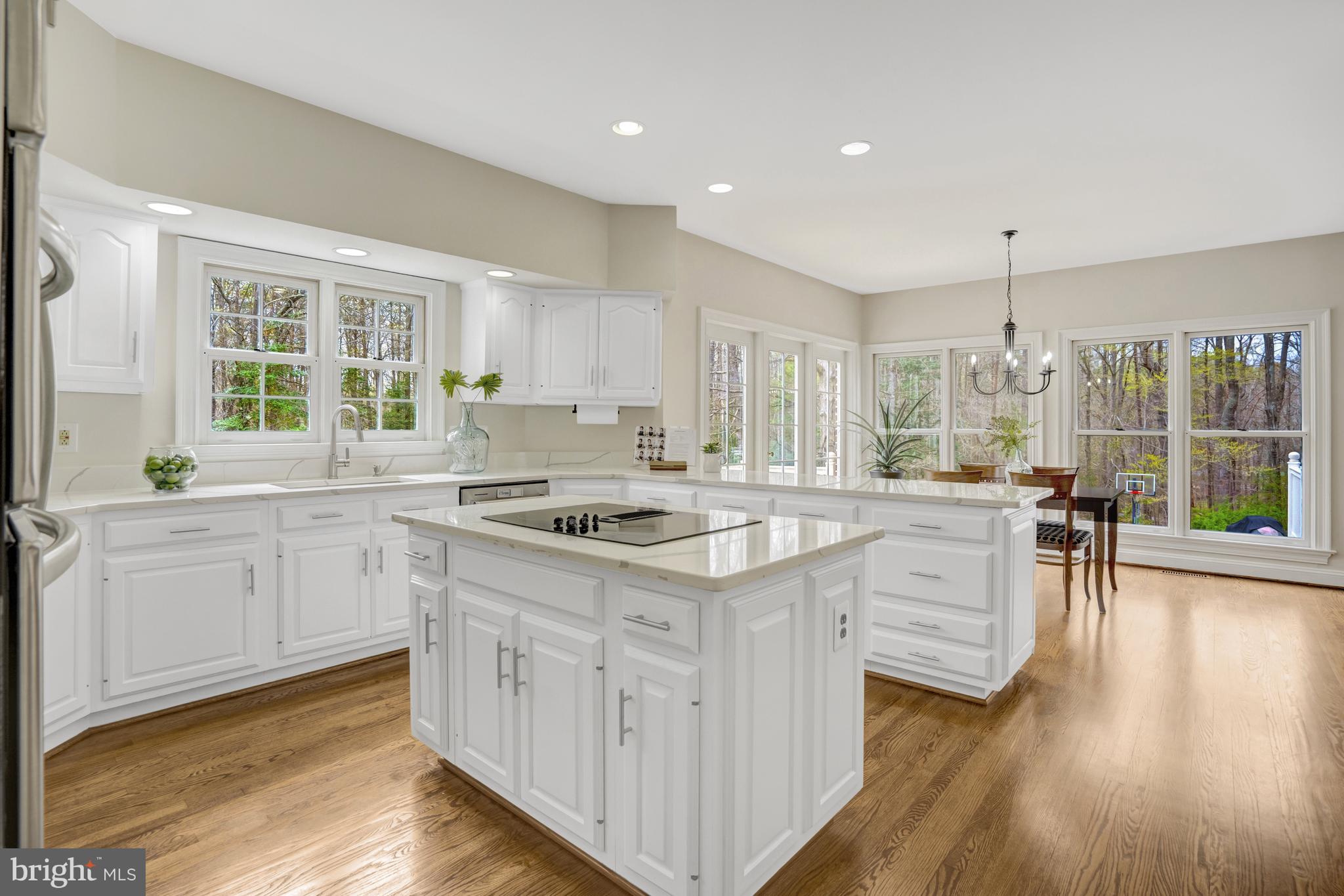 DOMINION VALLEY HUNT - Residential