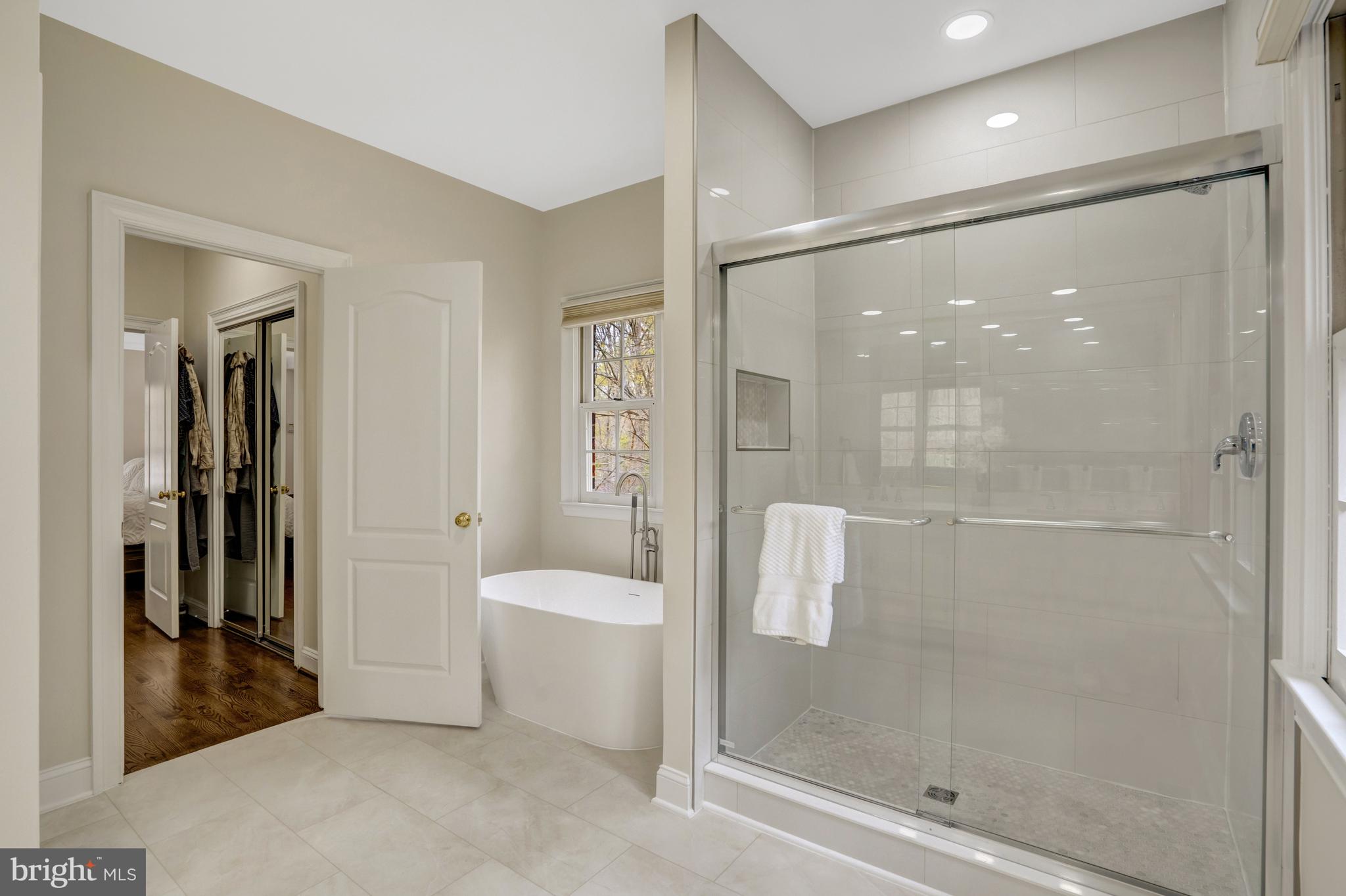 DOMINION VALLEY HUNT - Residential