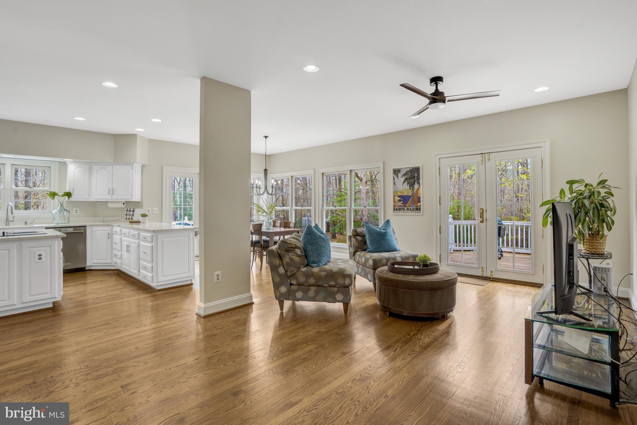 DOMINION VALLEY HUNT - Residential