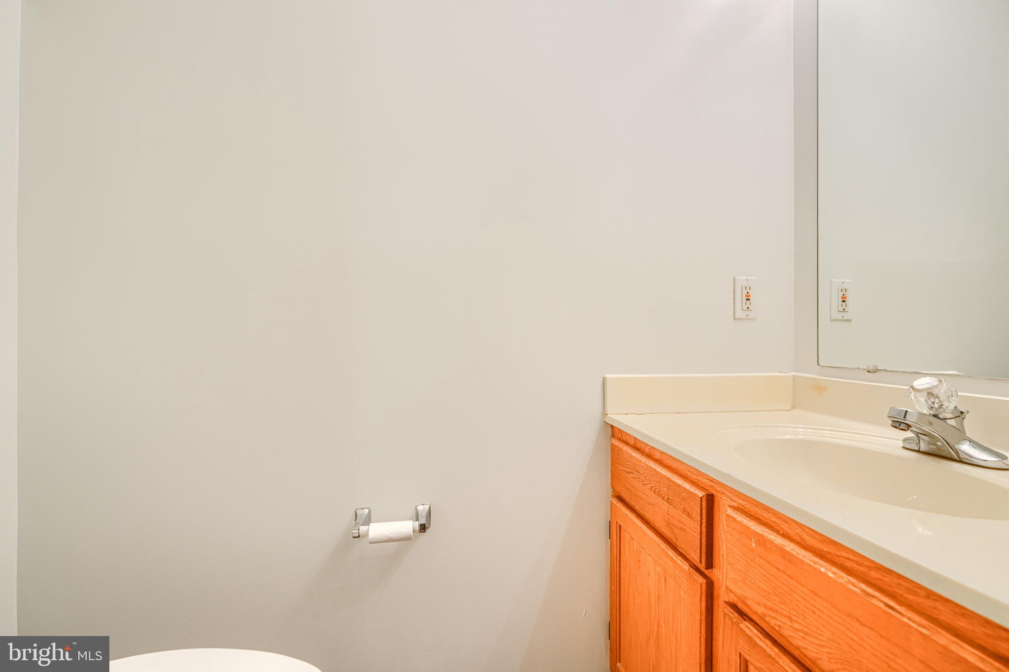 CEDAR GROVE AT CROFTON - Residential