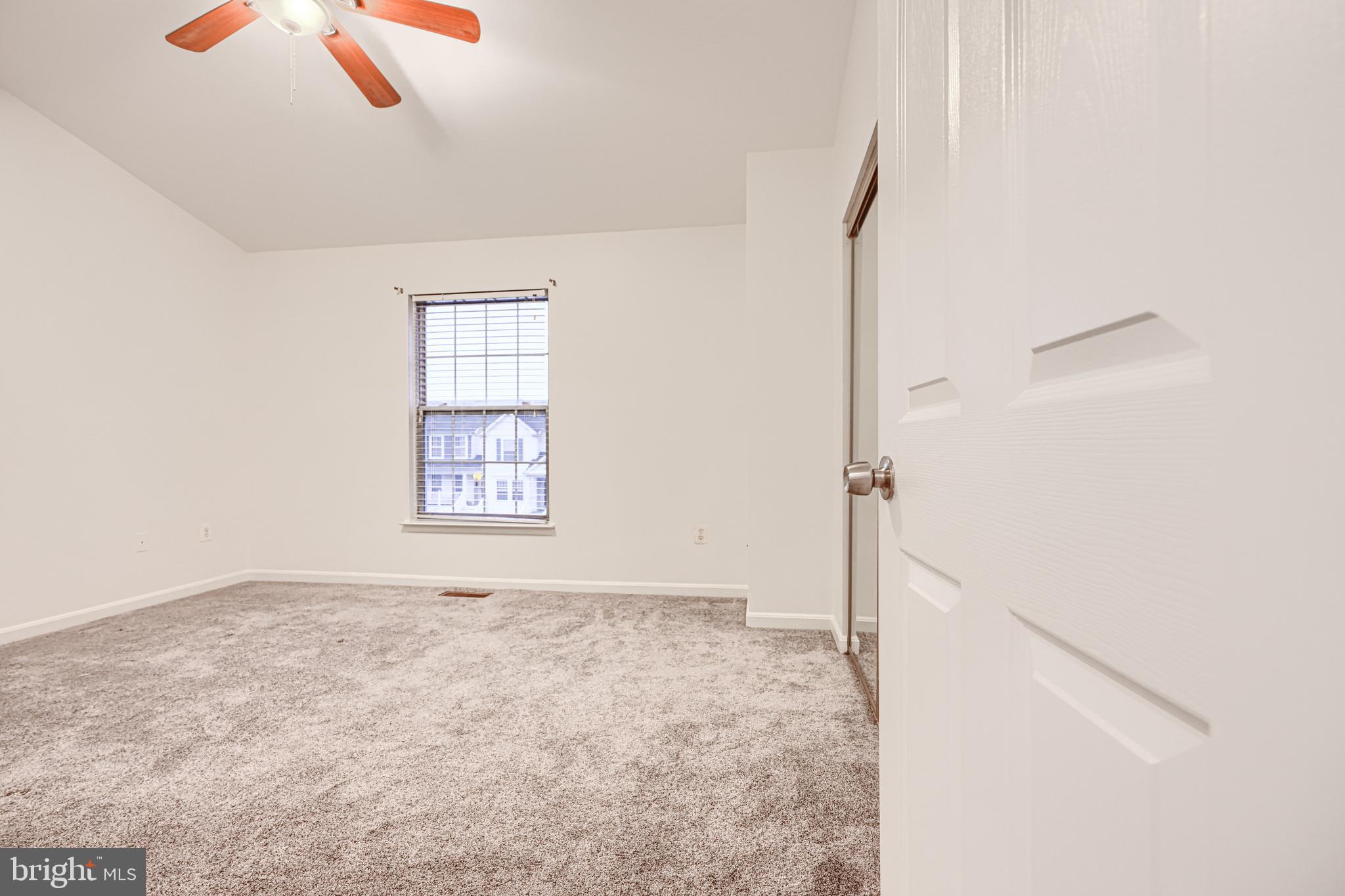 CEDAR GROVE AT CROFTON - Residential