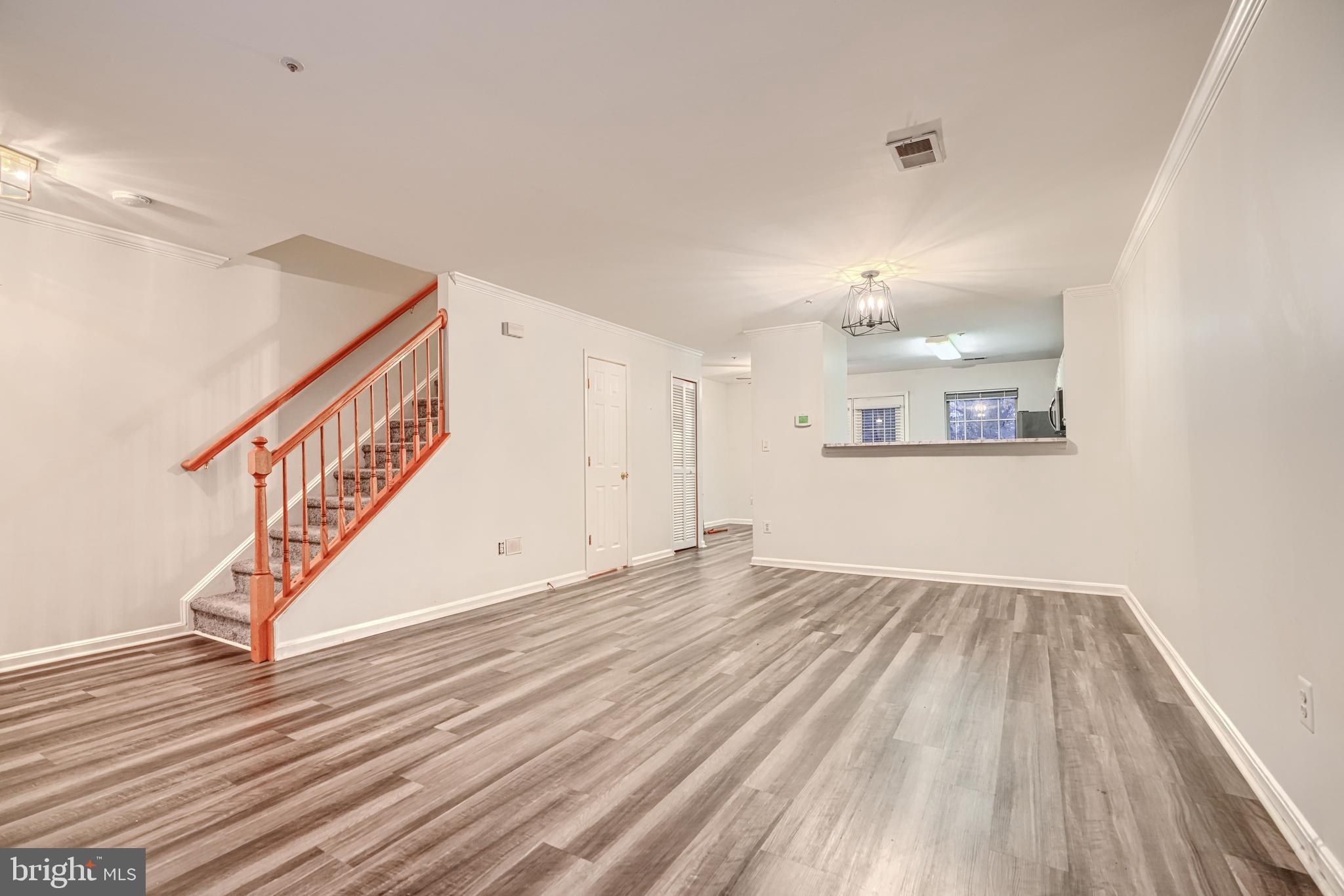 1710 FALLOWFIELD COURT