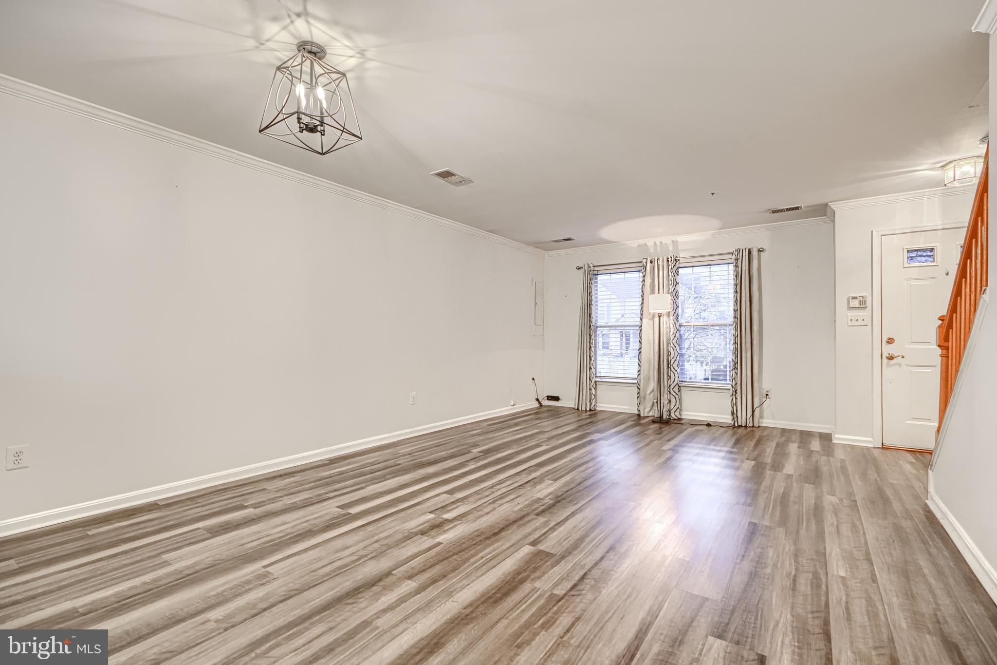 CEDAR GROVE AT CROFTON - Residential