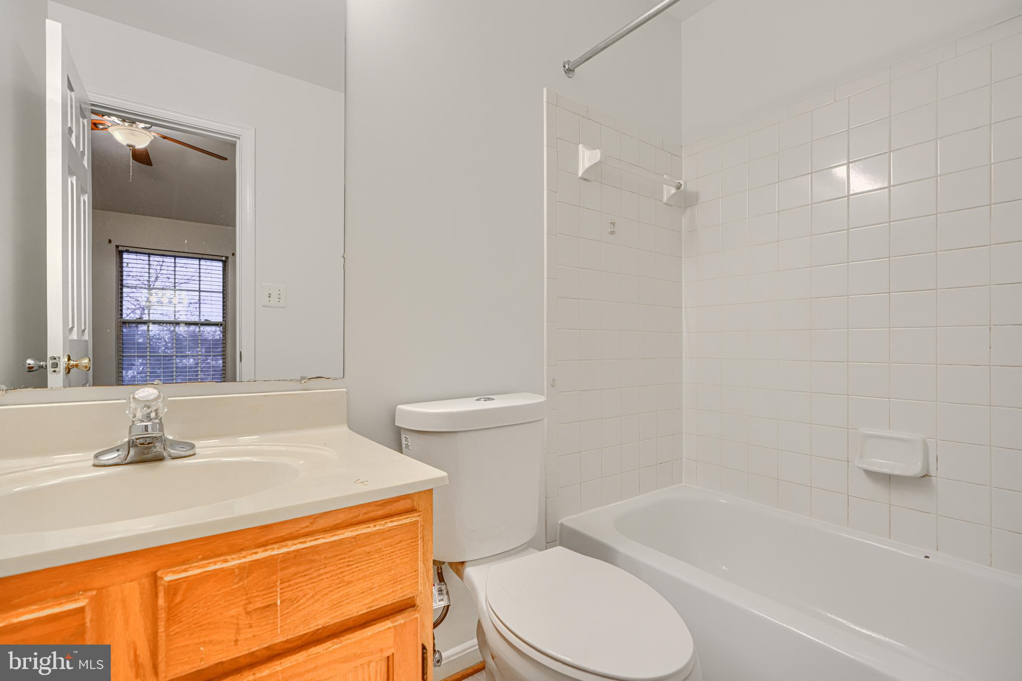 CEDAR GROVE AT CROFTON - Residential