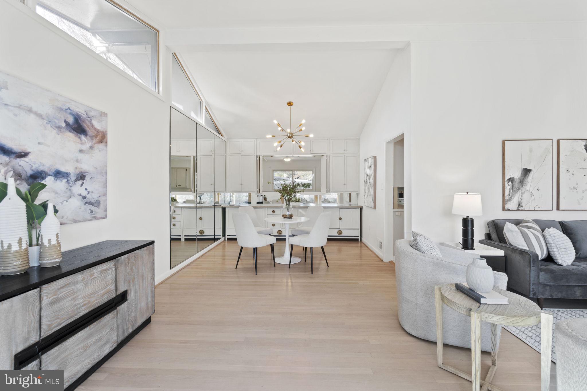 SOMERSET - Residential