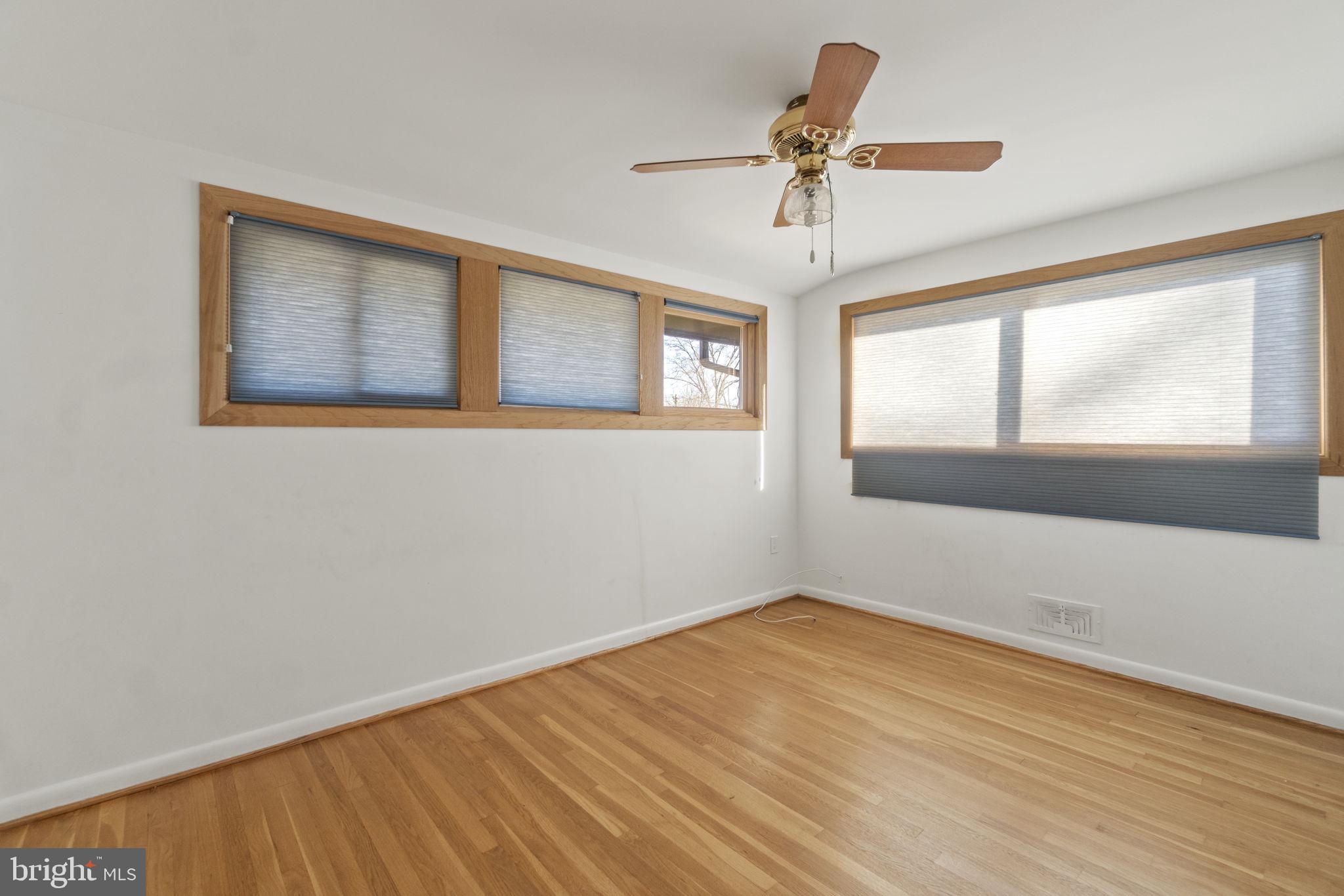 SOMERSET - Residential