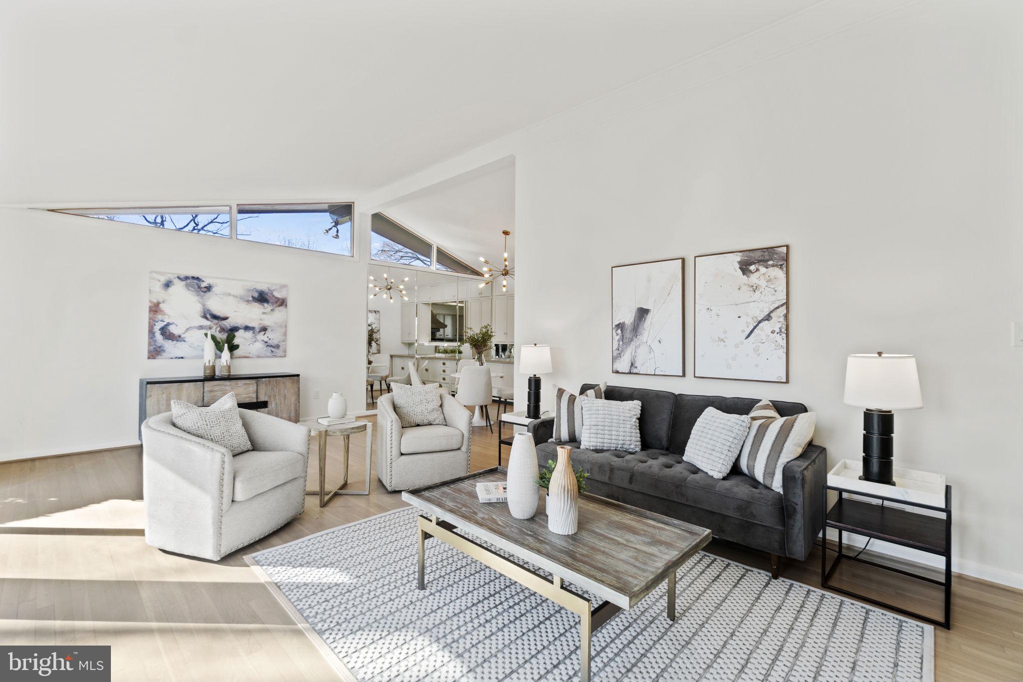 SOMERSET - Residential