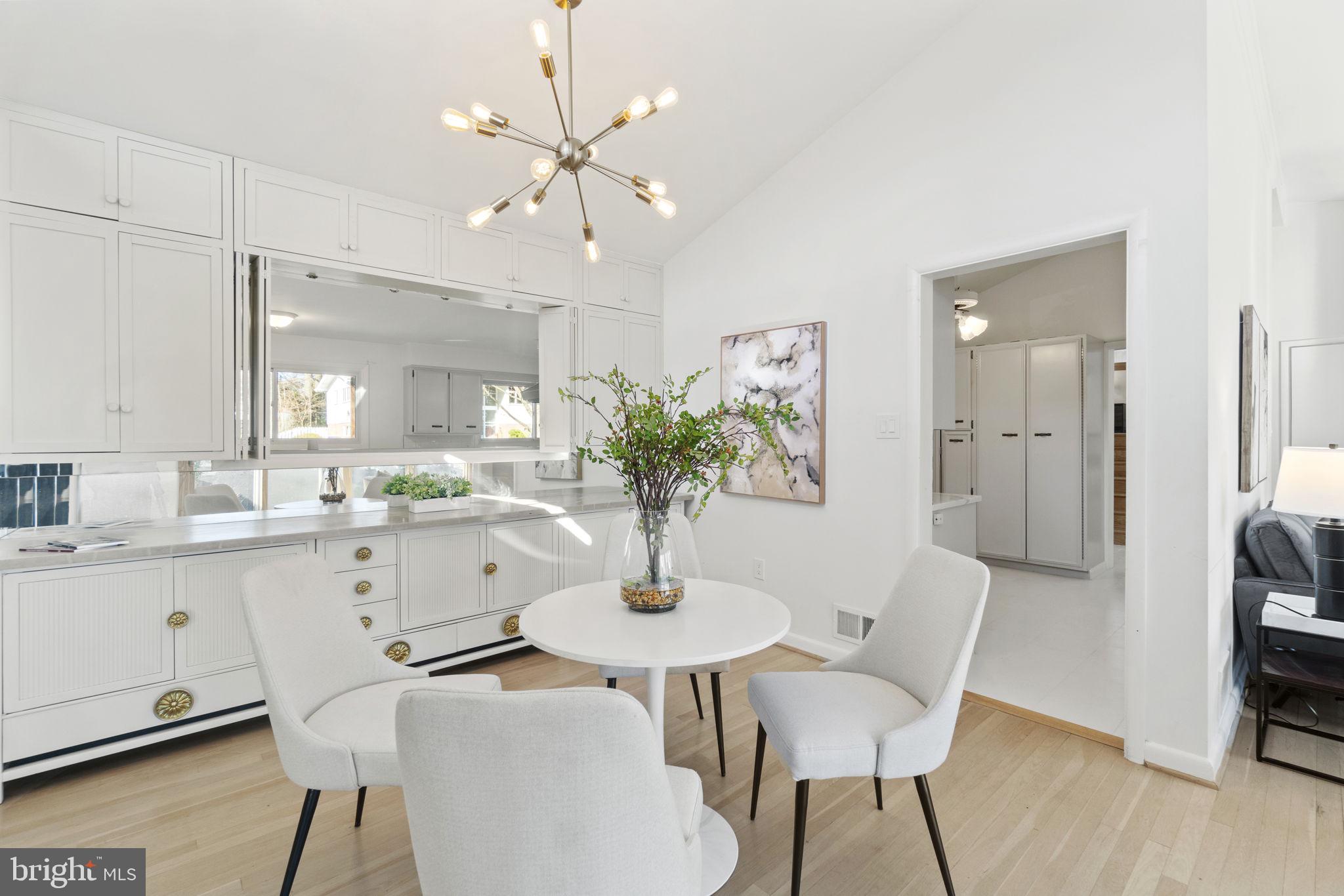 SOMERSET - Residential