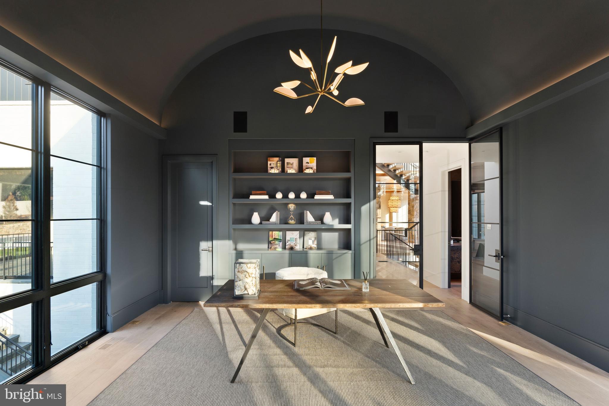 SALONA VILLAGE - Residential