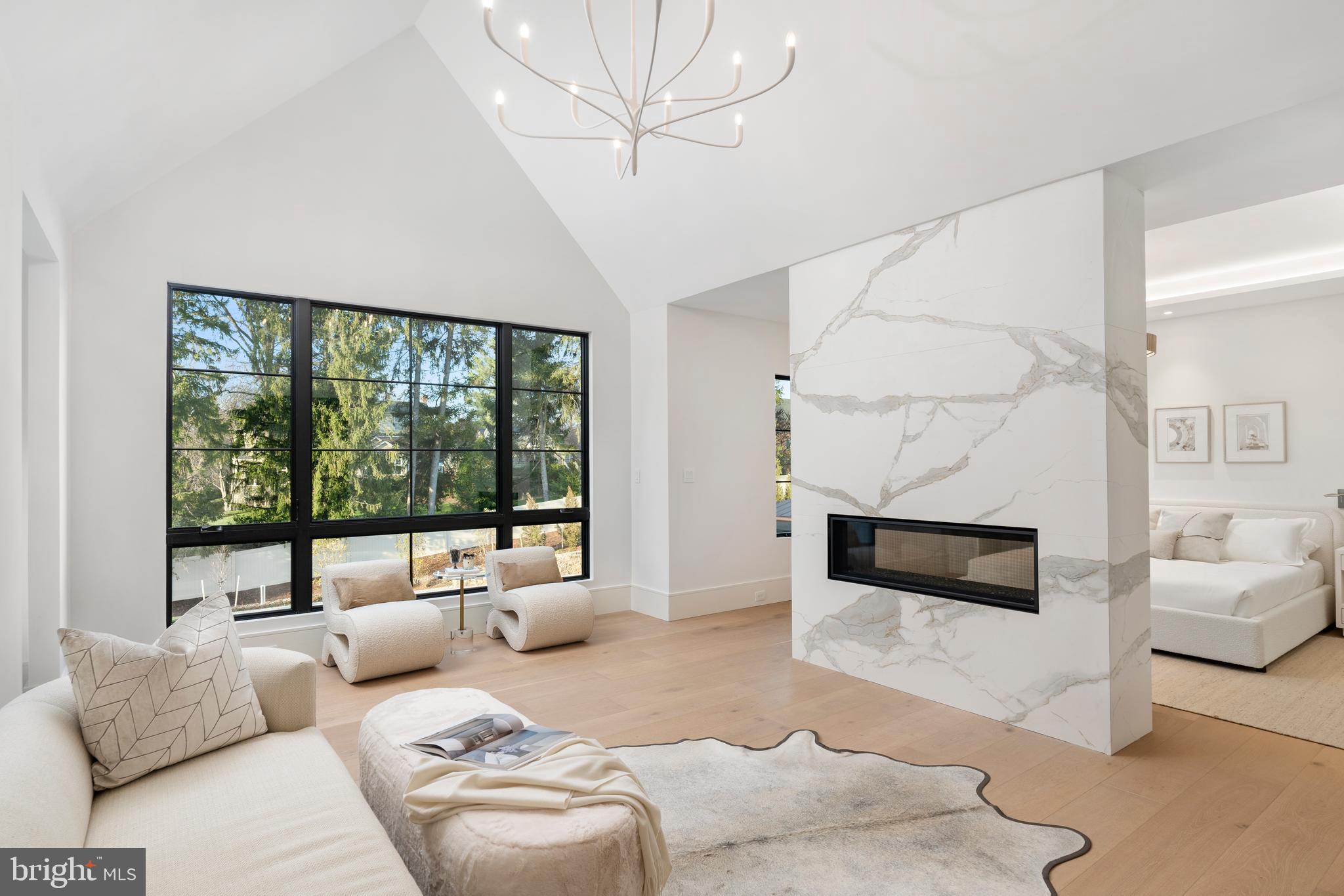 SALONA VILLAGE - Residential