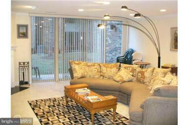 SOUTHAMPTON - Residential Lease