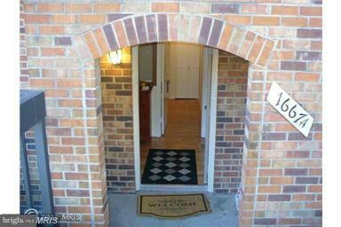 SOUTHAMPTON - Residential Lease