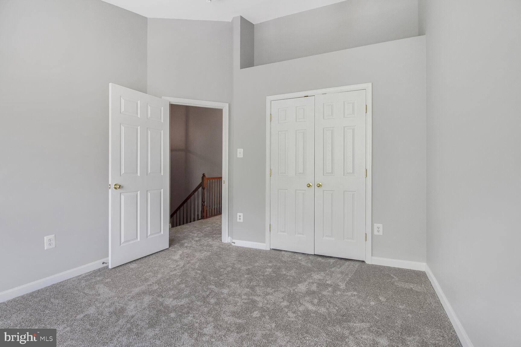 WATERS EDGE - Residential