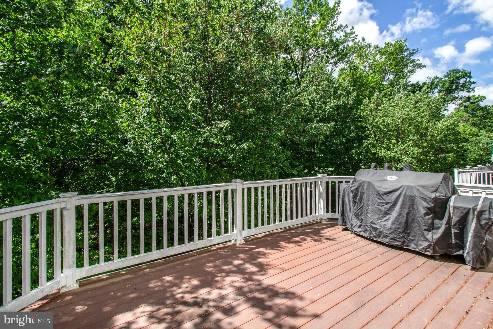 WATERS EDGE - Residential