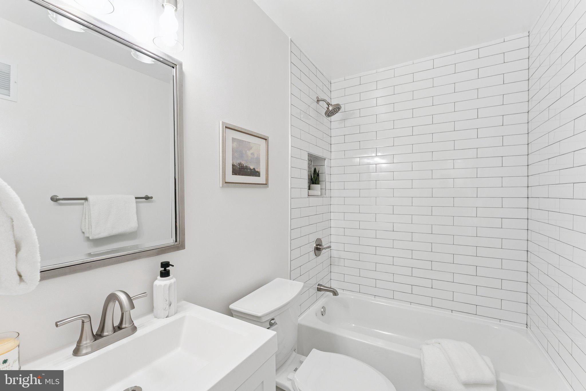 ROSEDALE ESTATES - Residential