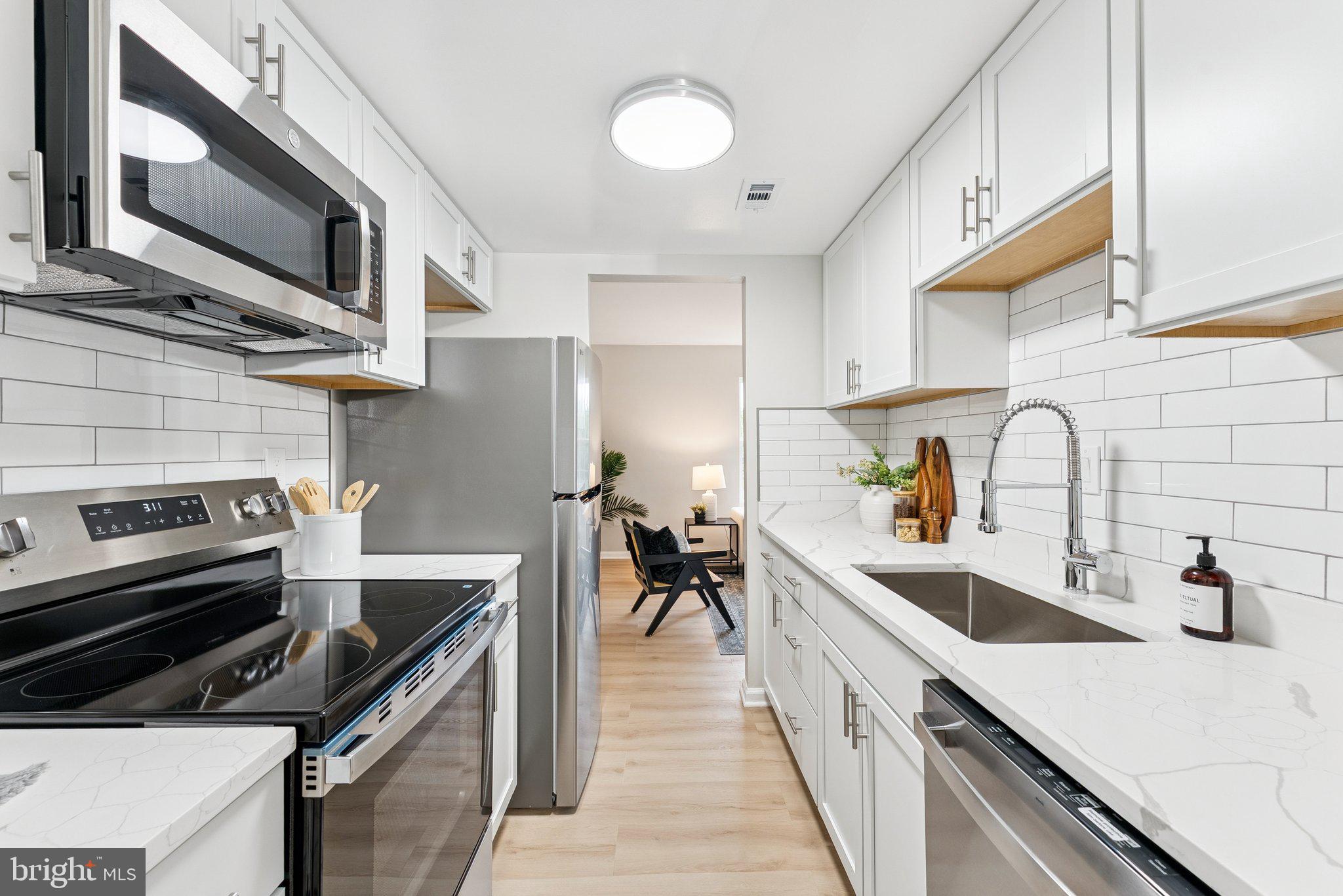 ROSEDALE ESTATES - Residential