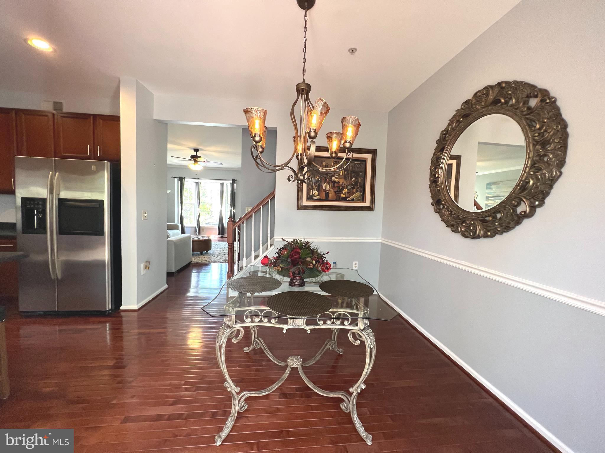 THE KNOLLS - Residential