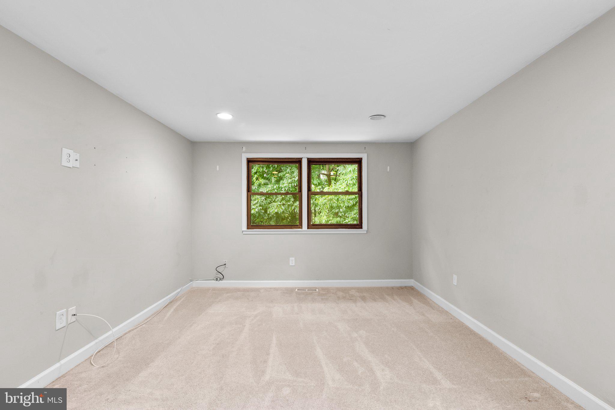 UPPER MARLBORO - Residential