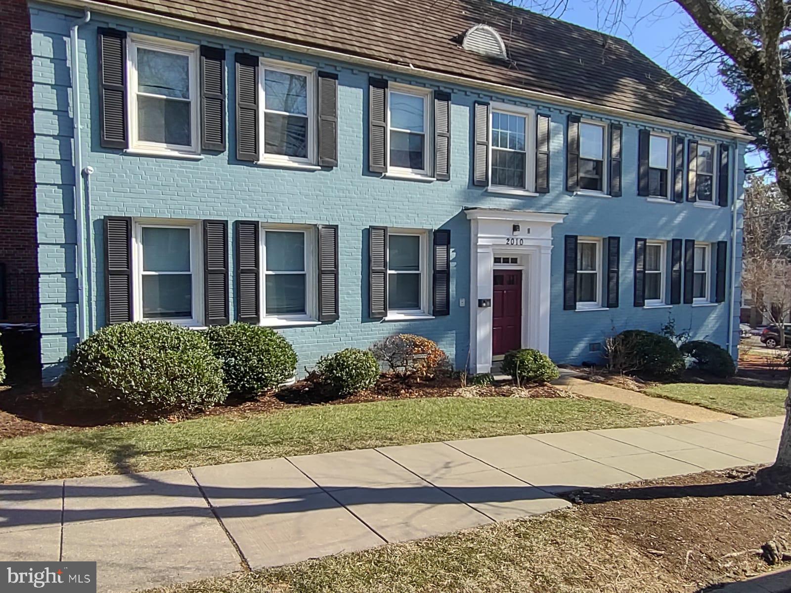 2010 38TH STREET SE 202
