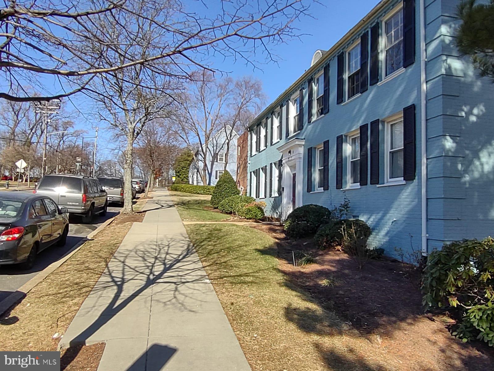 2010 38TH STREET SE 202