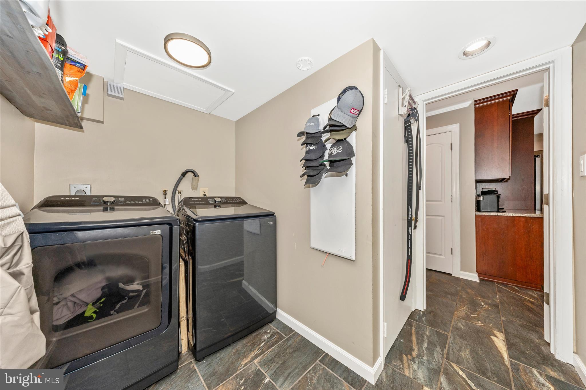 DISCOVERY - Residential