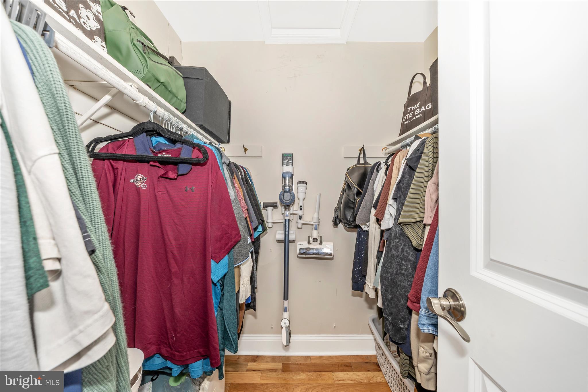 DISCOVERY - Residential