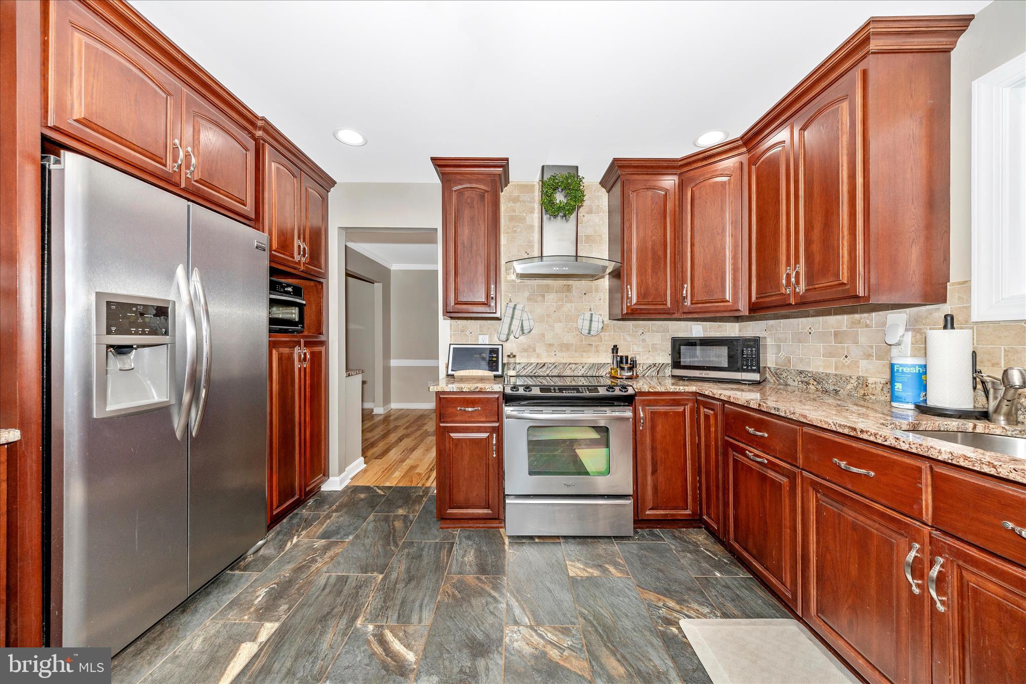 DISCOVERY - Residential