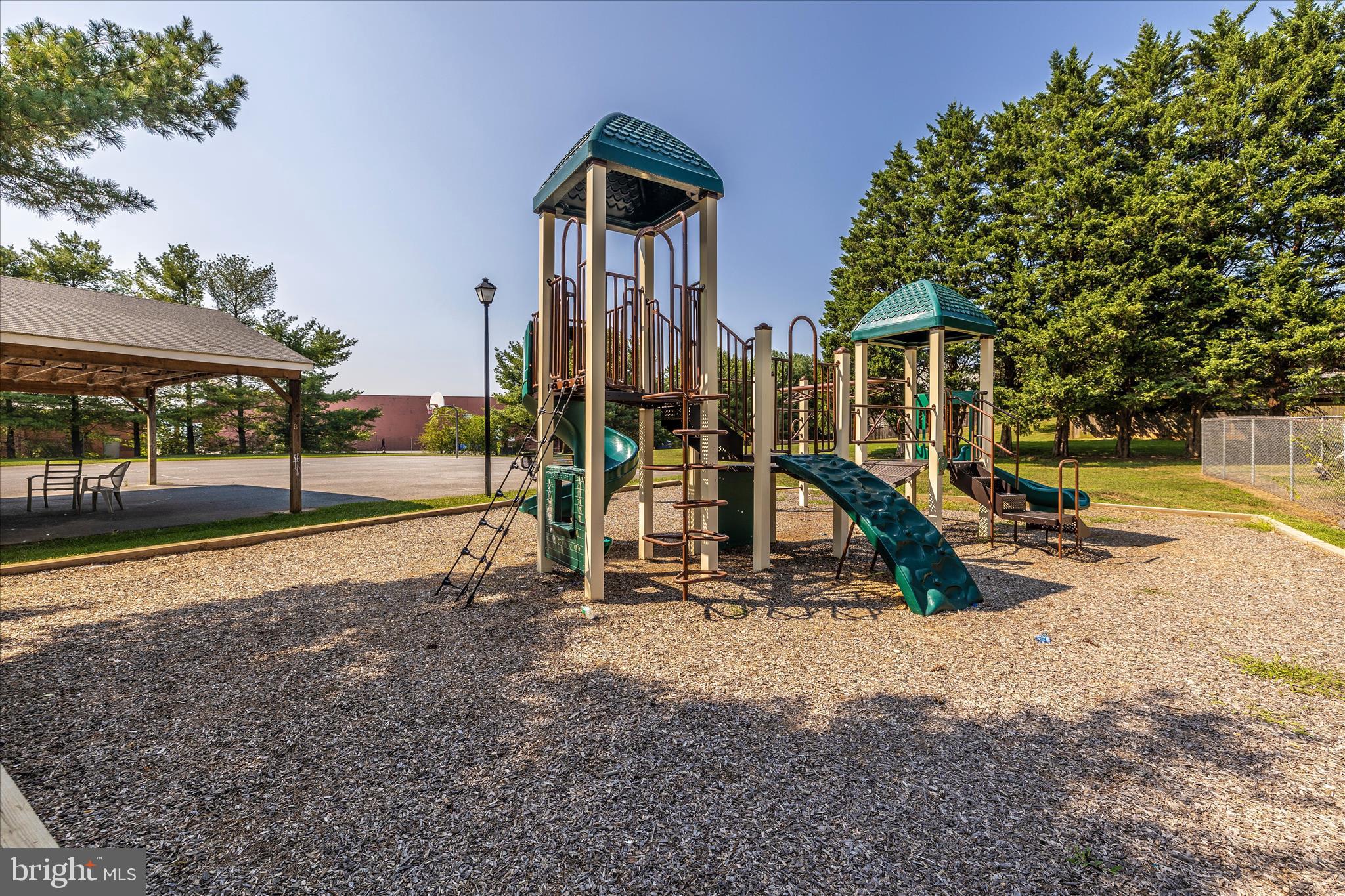 DISCOVERY - Residential