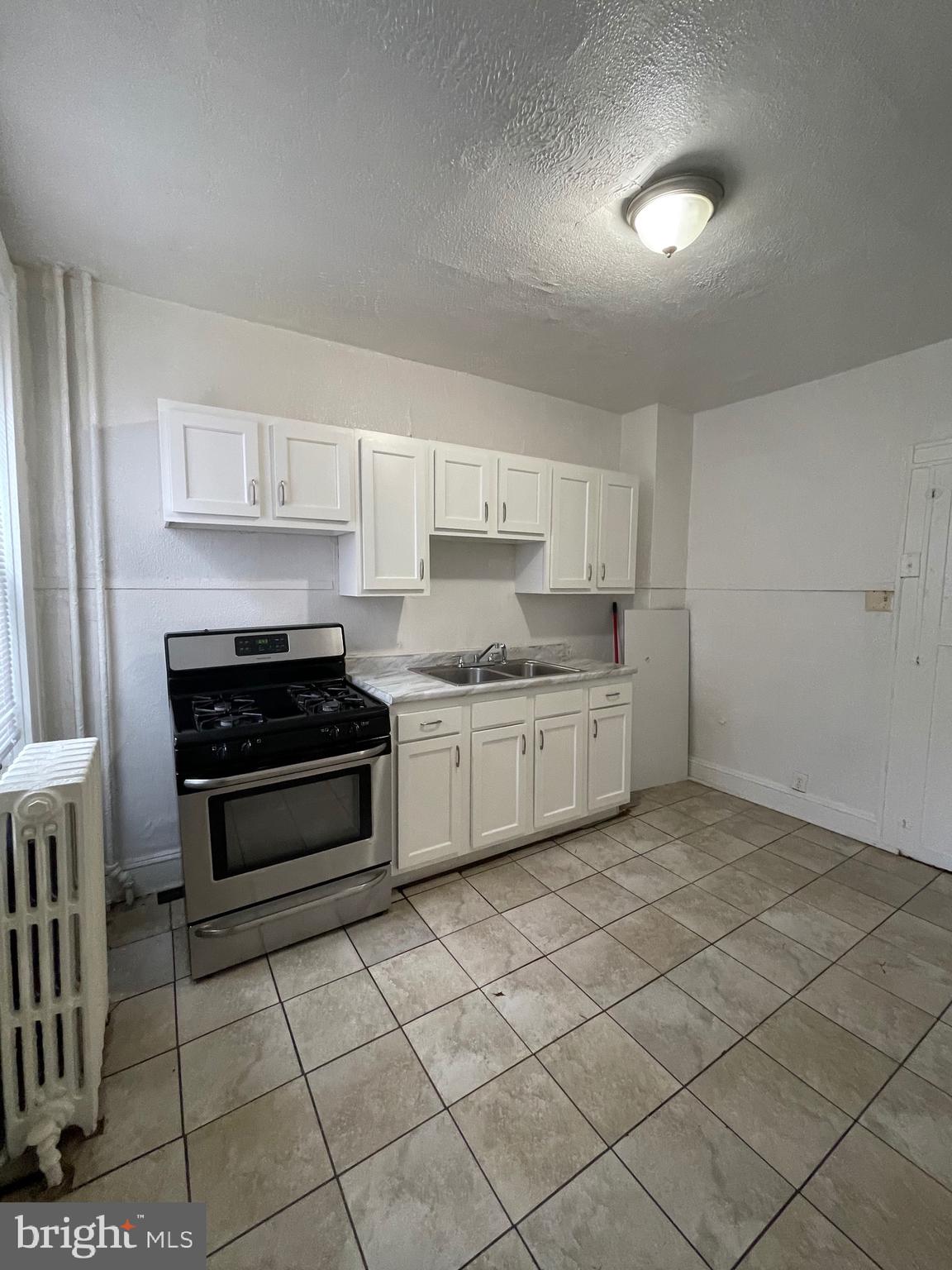 PARK HEIGHTS - Residential Lease