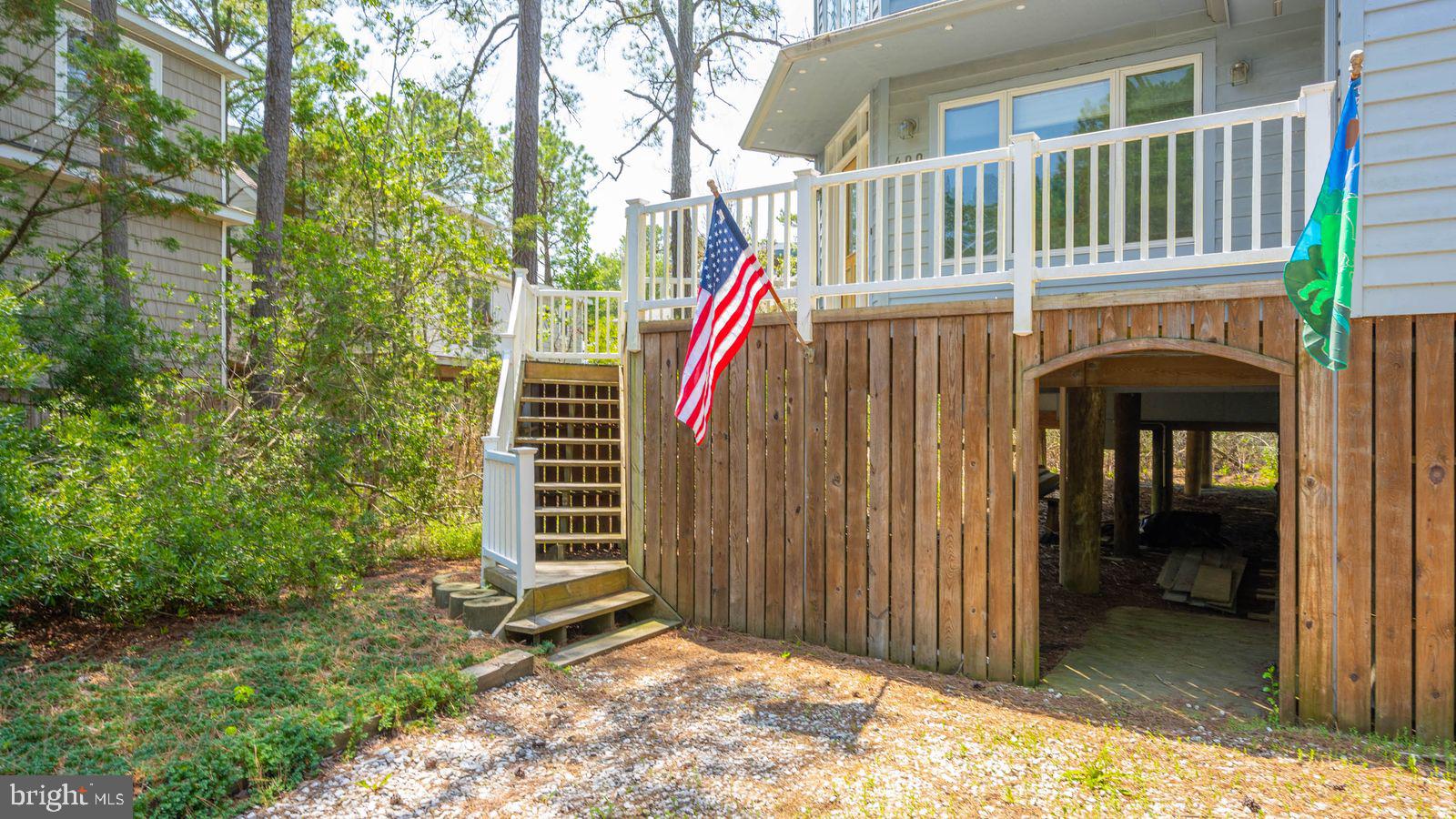 400 TAMARACK DRIVE