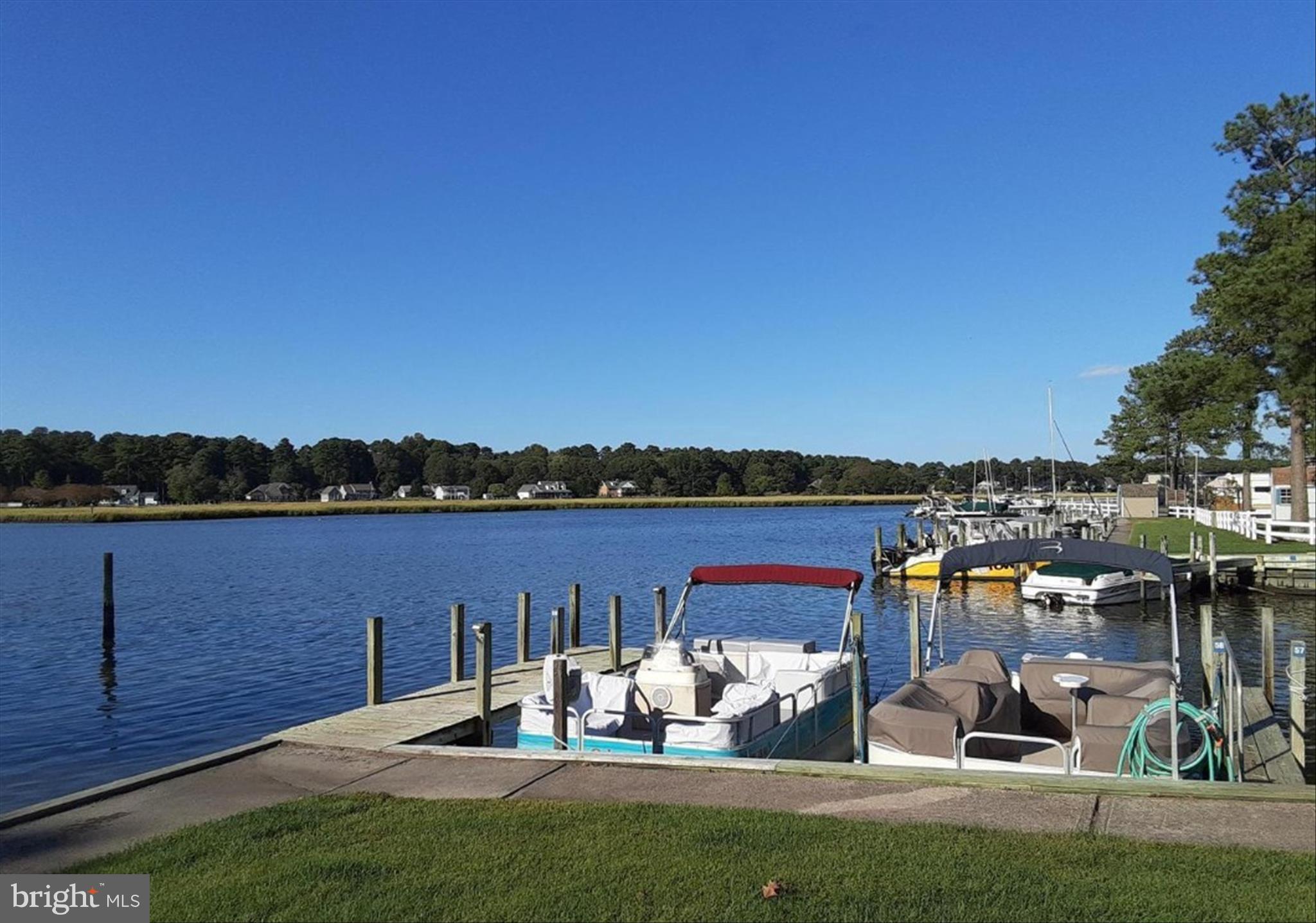 SUN RETREATS REHOBOTH BAY - Residential