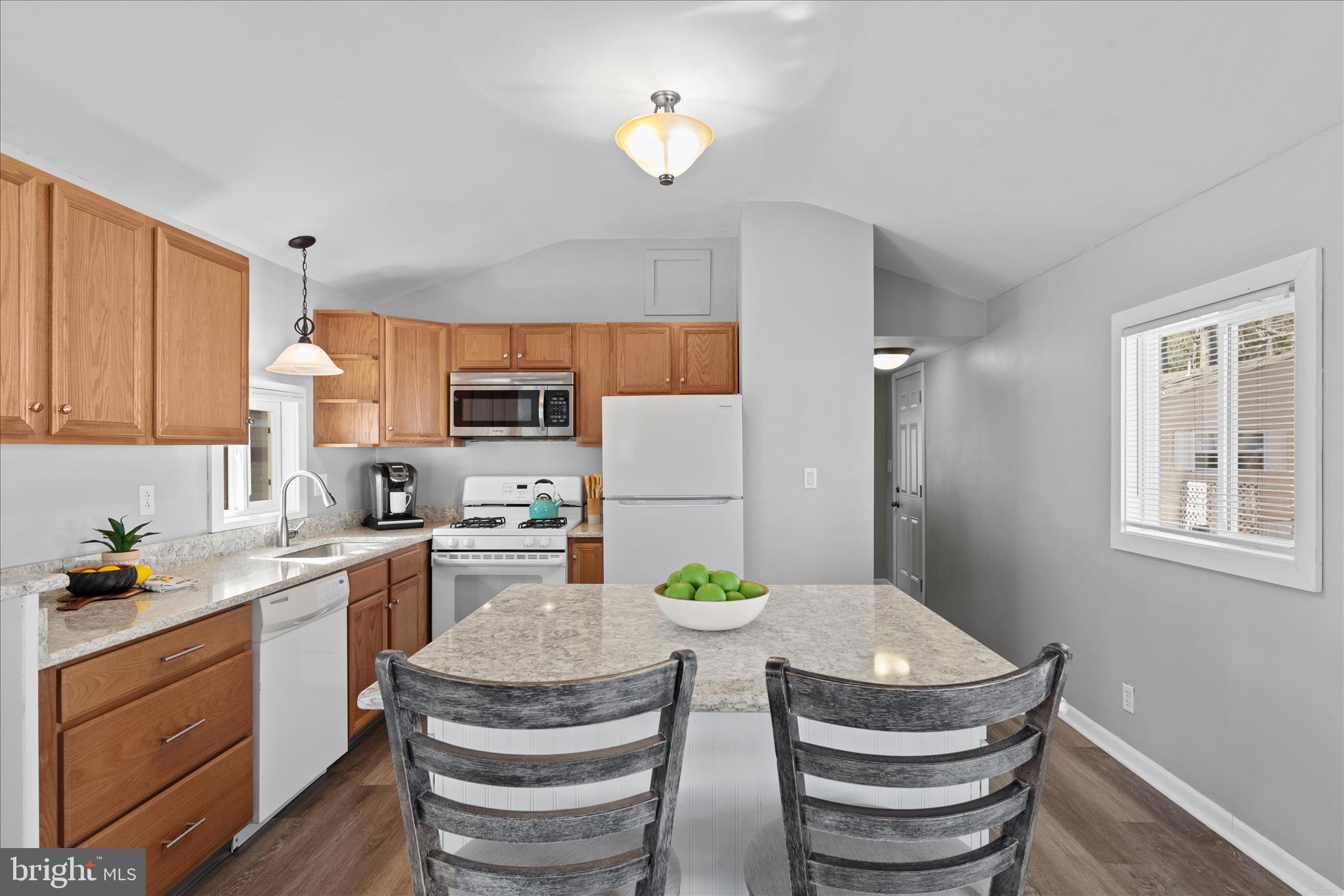 SUN RETREATS REHOBOTH BAY - Residential