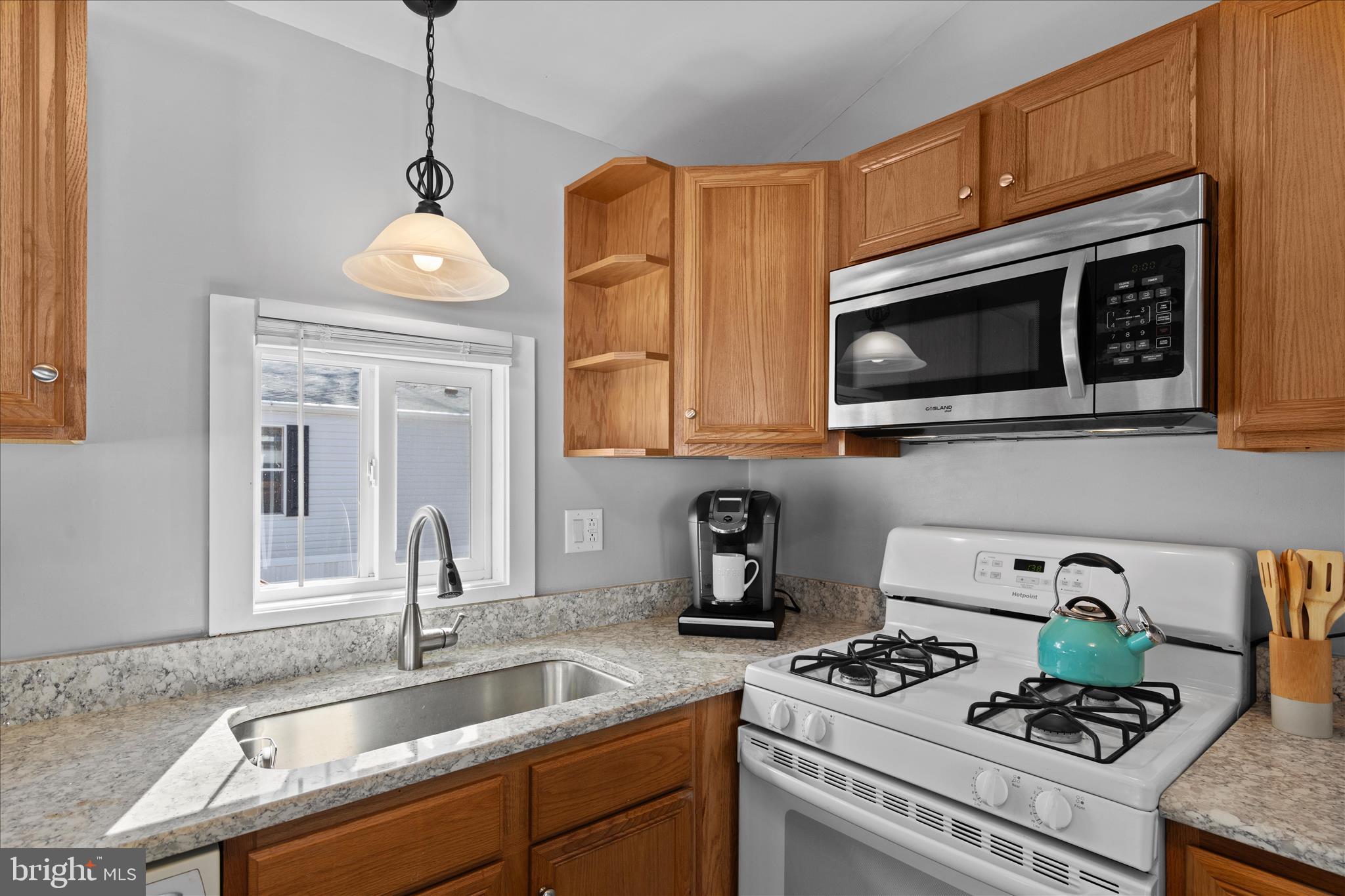 SUN RETREATS REHOBOTH BAY - Residential