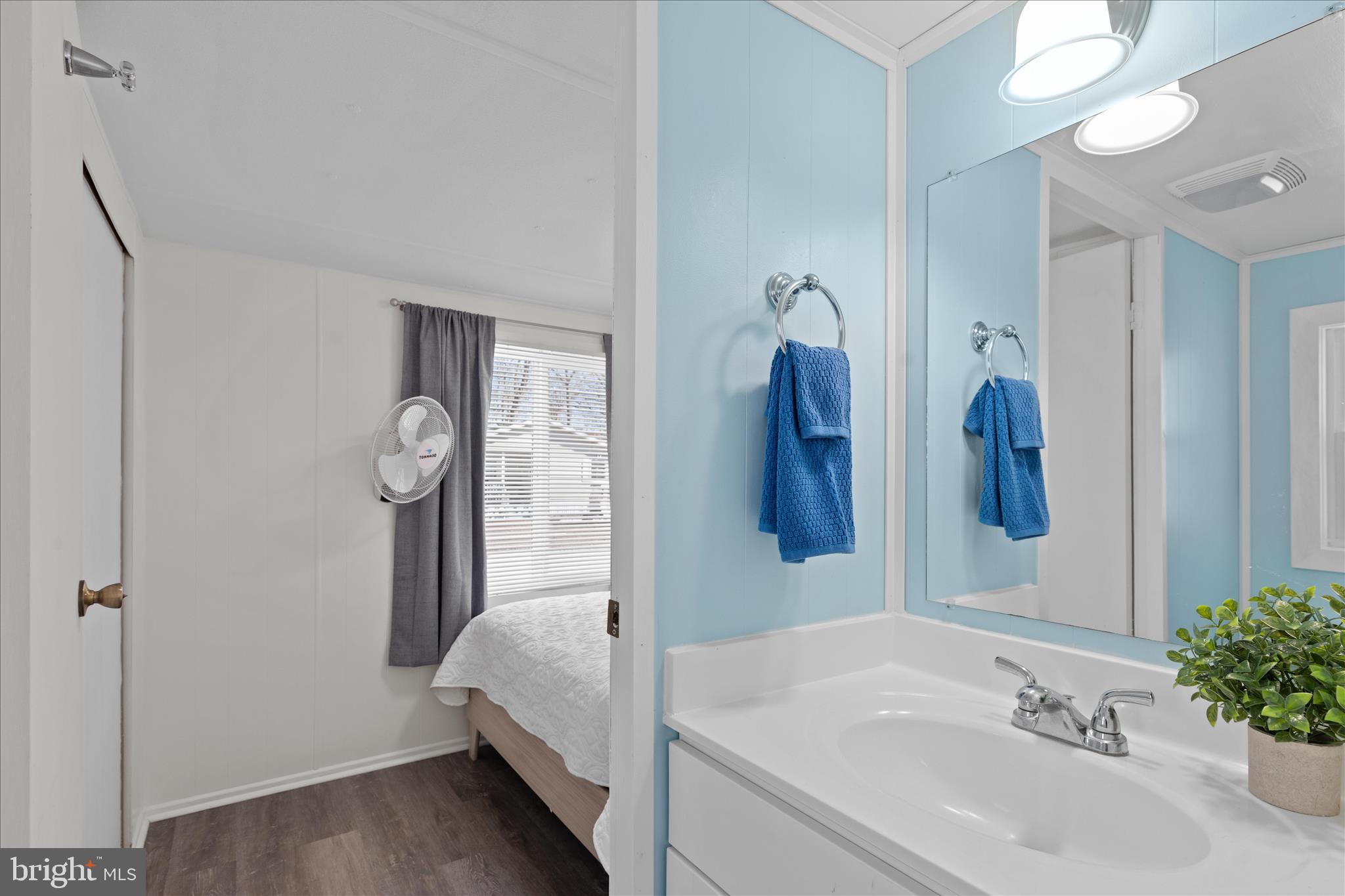 SUN RETREATS REHOBOTH BAY - Residential