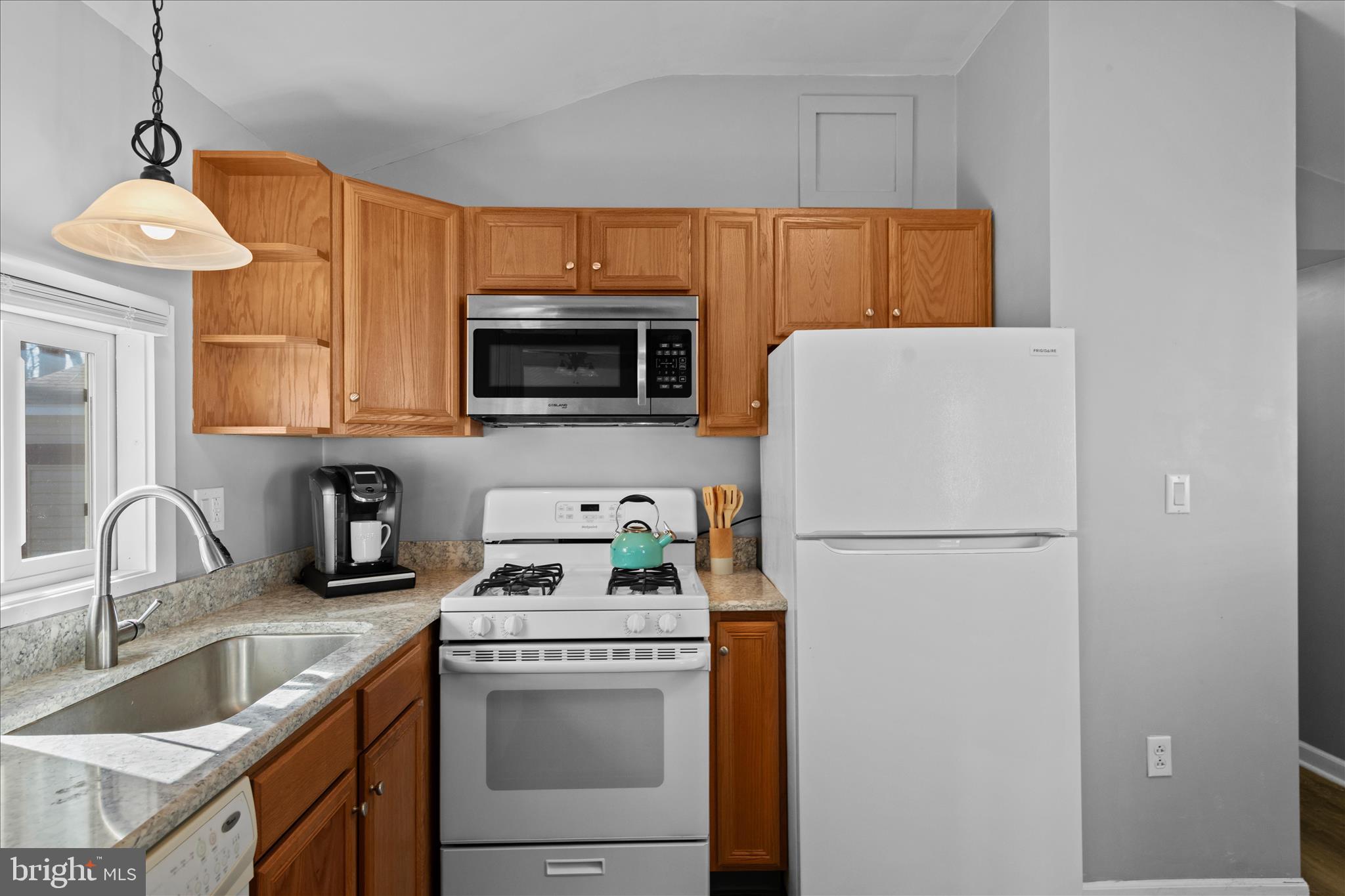 SUN RETREATS REHOBOTH BAY - Residential