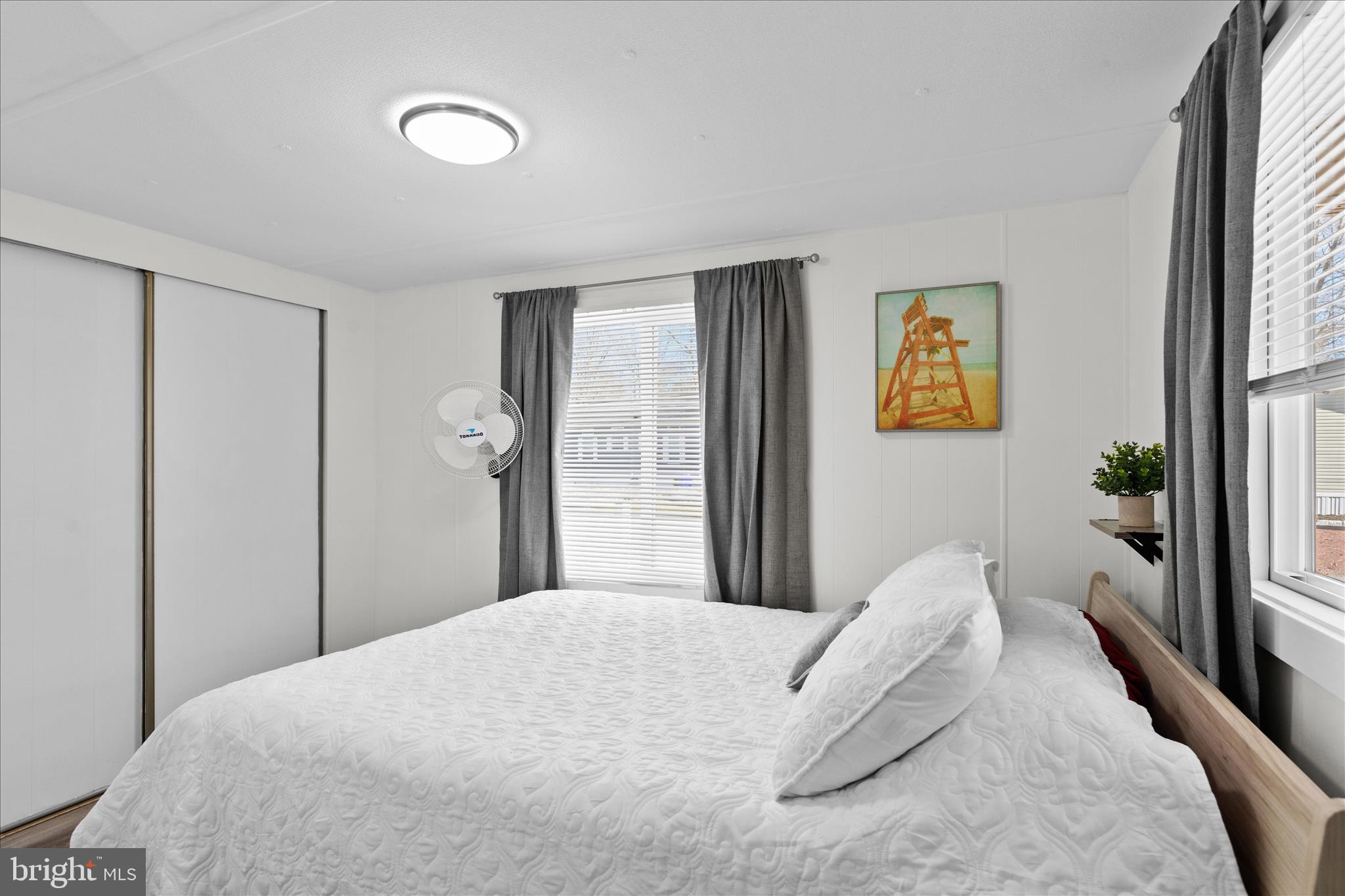 SUN RETREATS REHOBOTH BAY - Residential