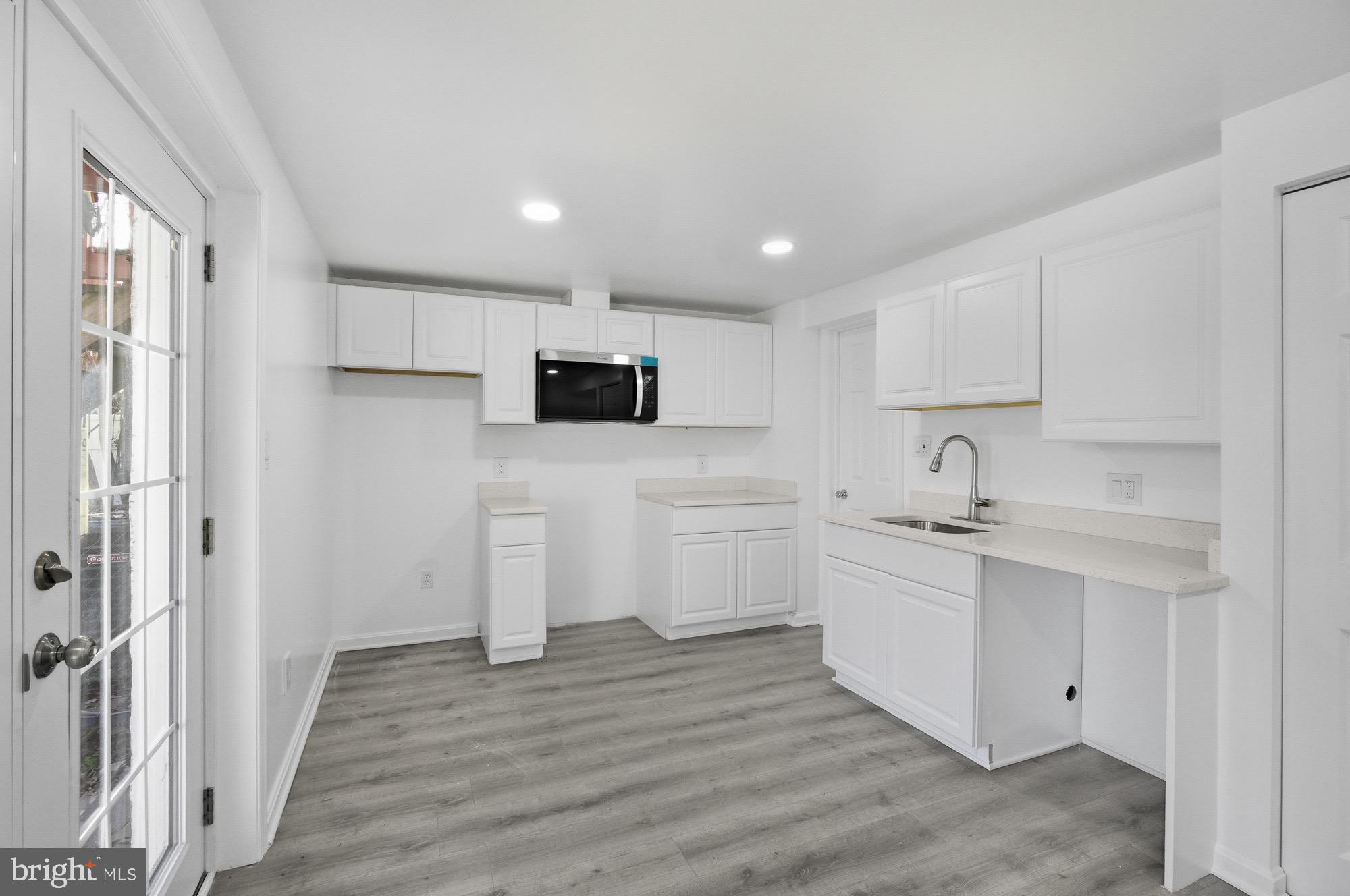 PARKVILLE - Residential