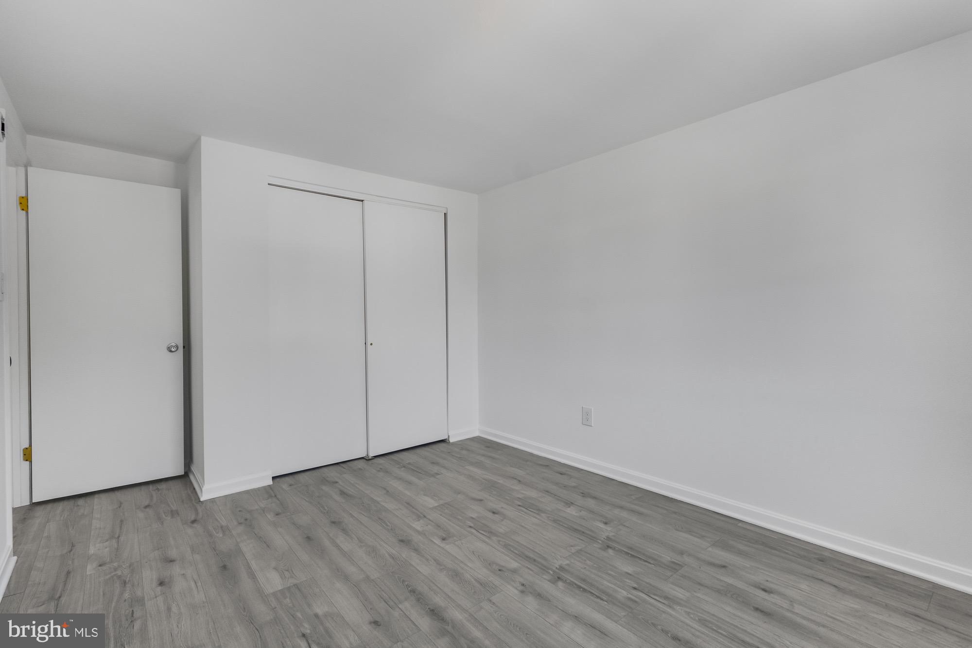 PARKVILLE - Residential