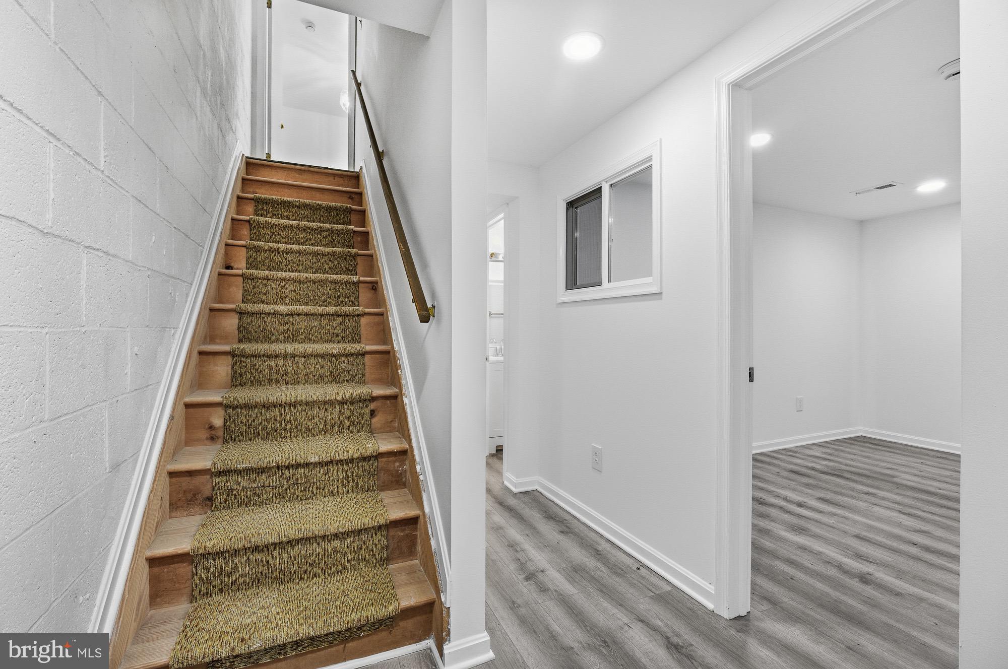 PARKVILLE - Residential