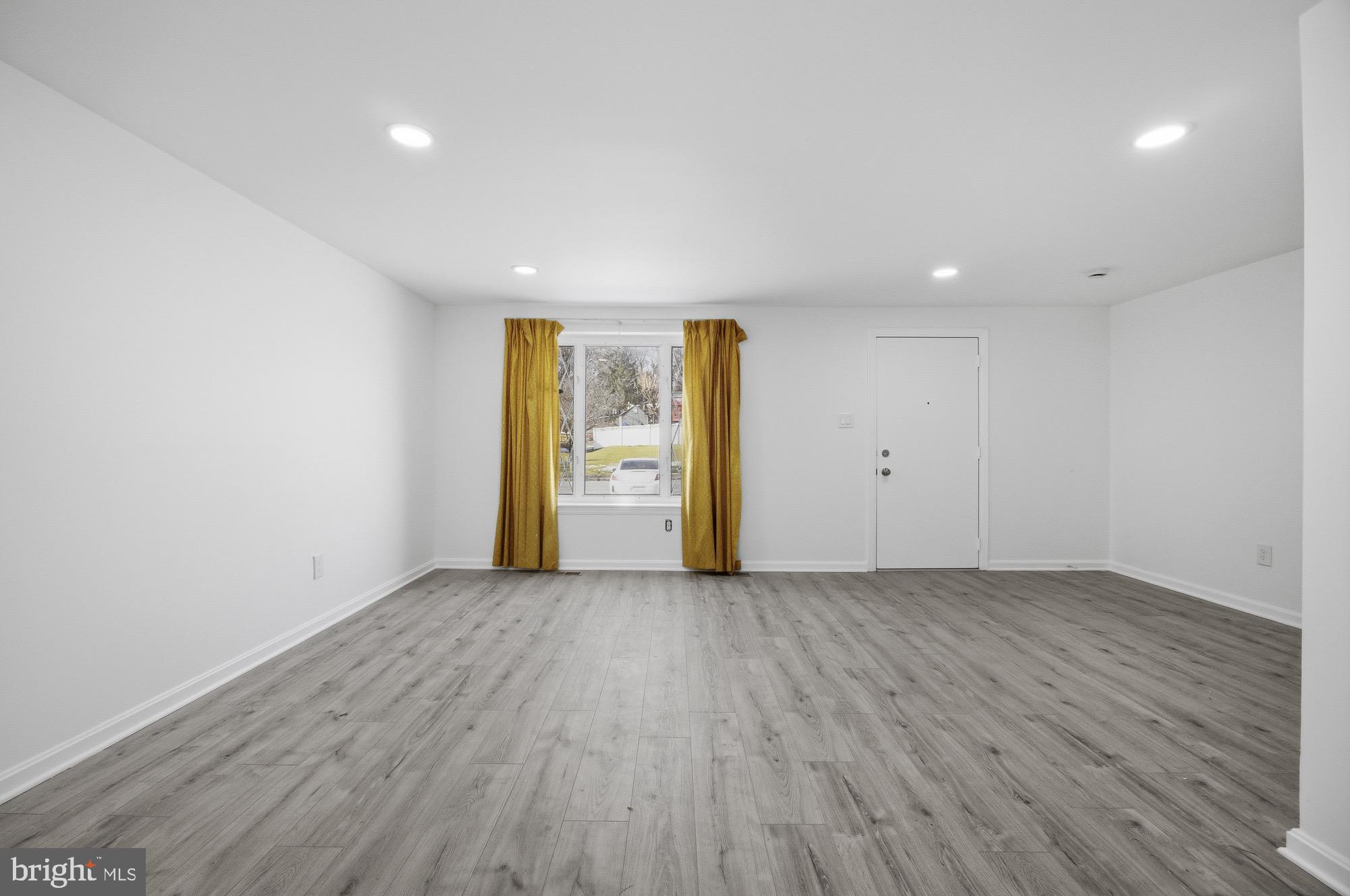 PARKVILLE - Residential