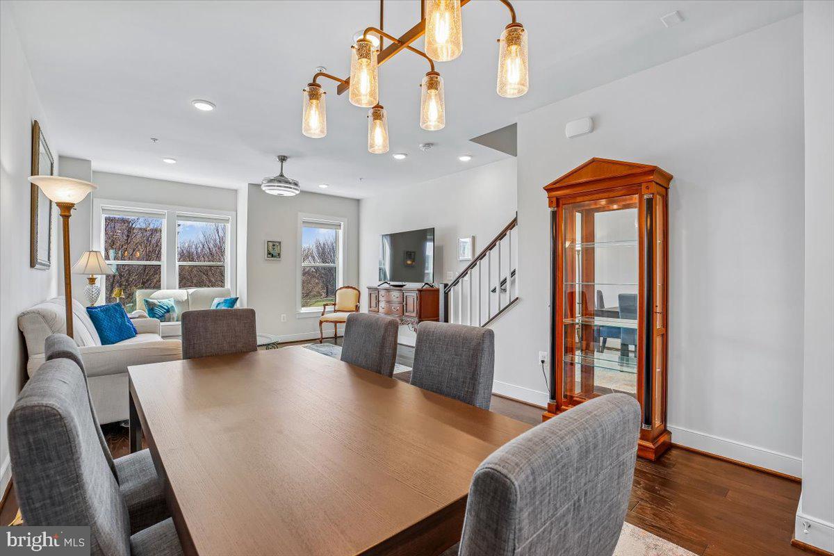 KING FARM IRVINGTON - Residential