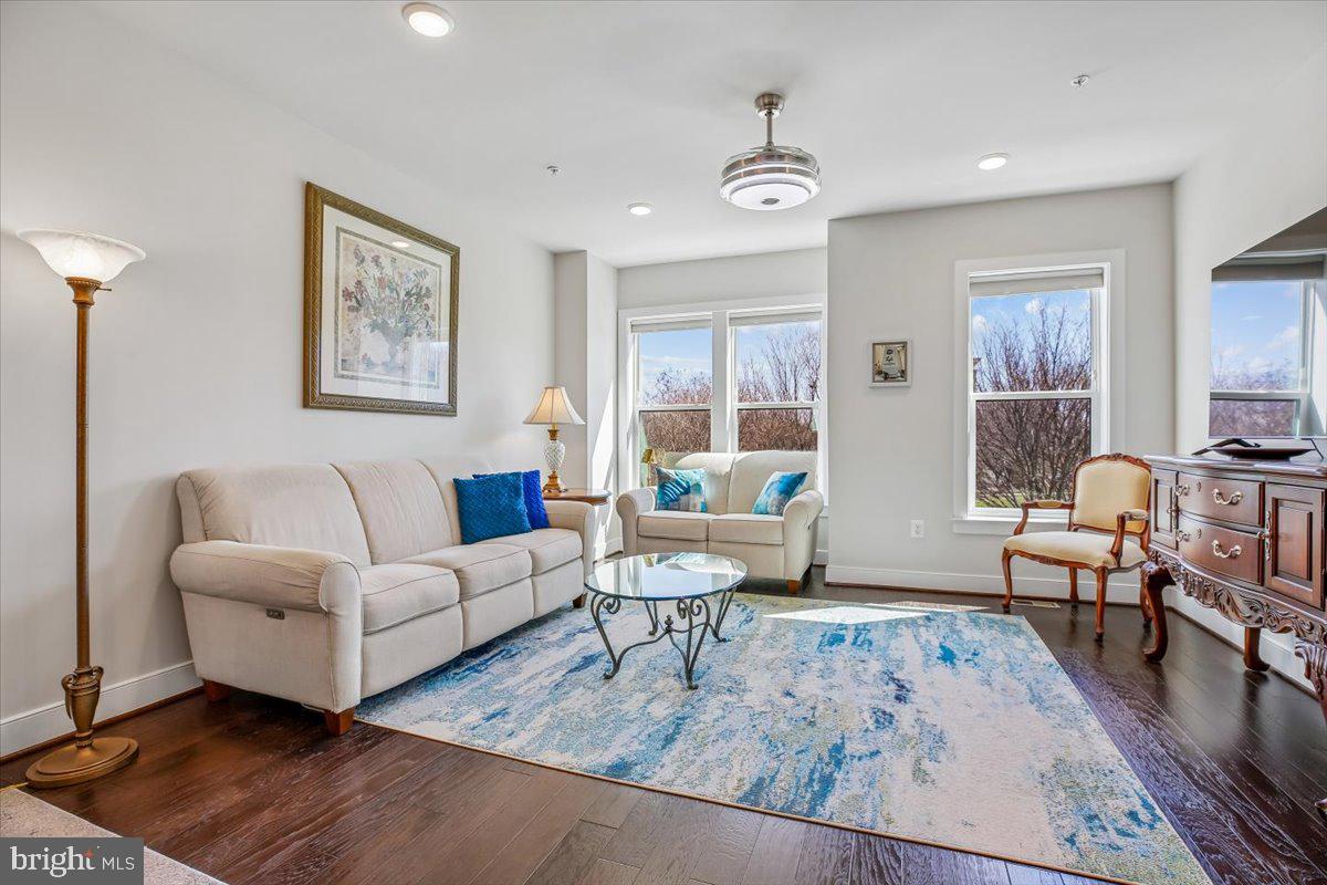 KING FARM IRVINGTON - Residential