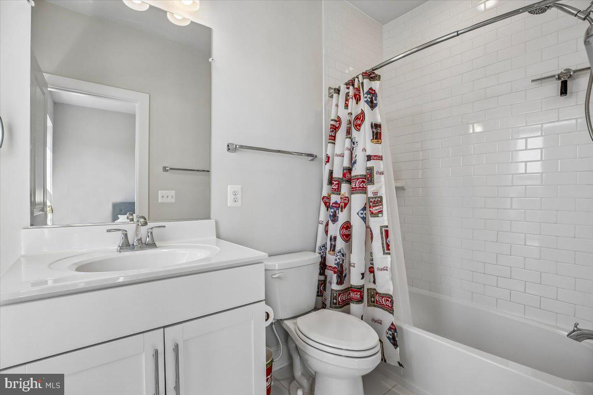 KING FARM IRVINGTON - Residential