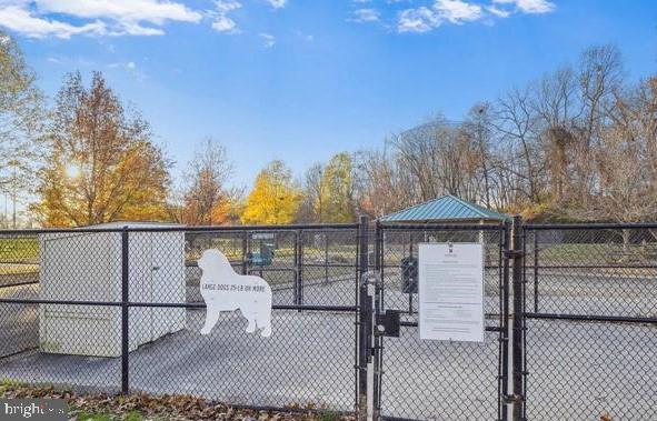 KING FARM IRVINGTON - Residential