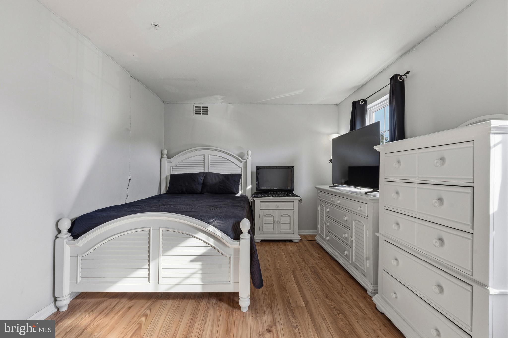 TIMBERBROOK - Residential