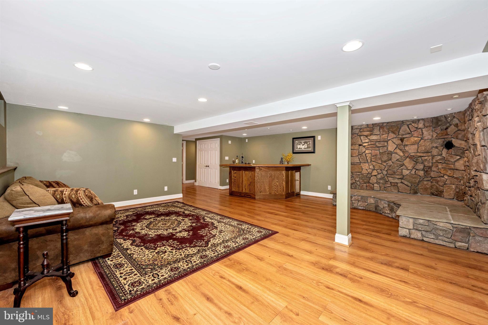 GAITHER HEIGHTS - Residential