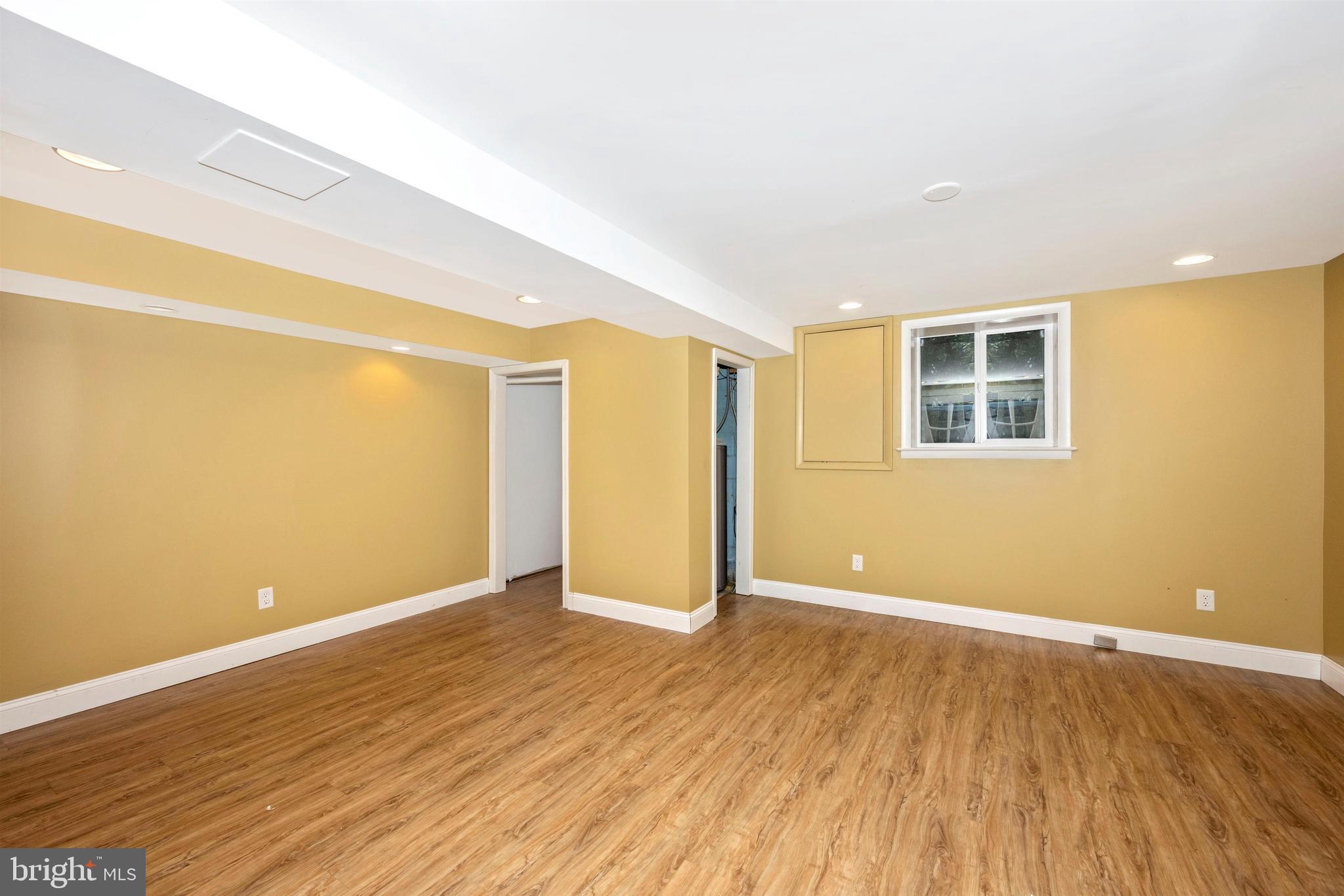 GAITHER HEIGHTS - Residential